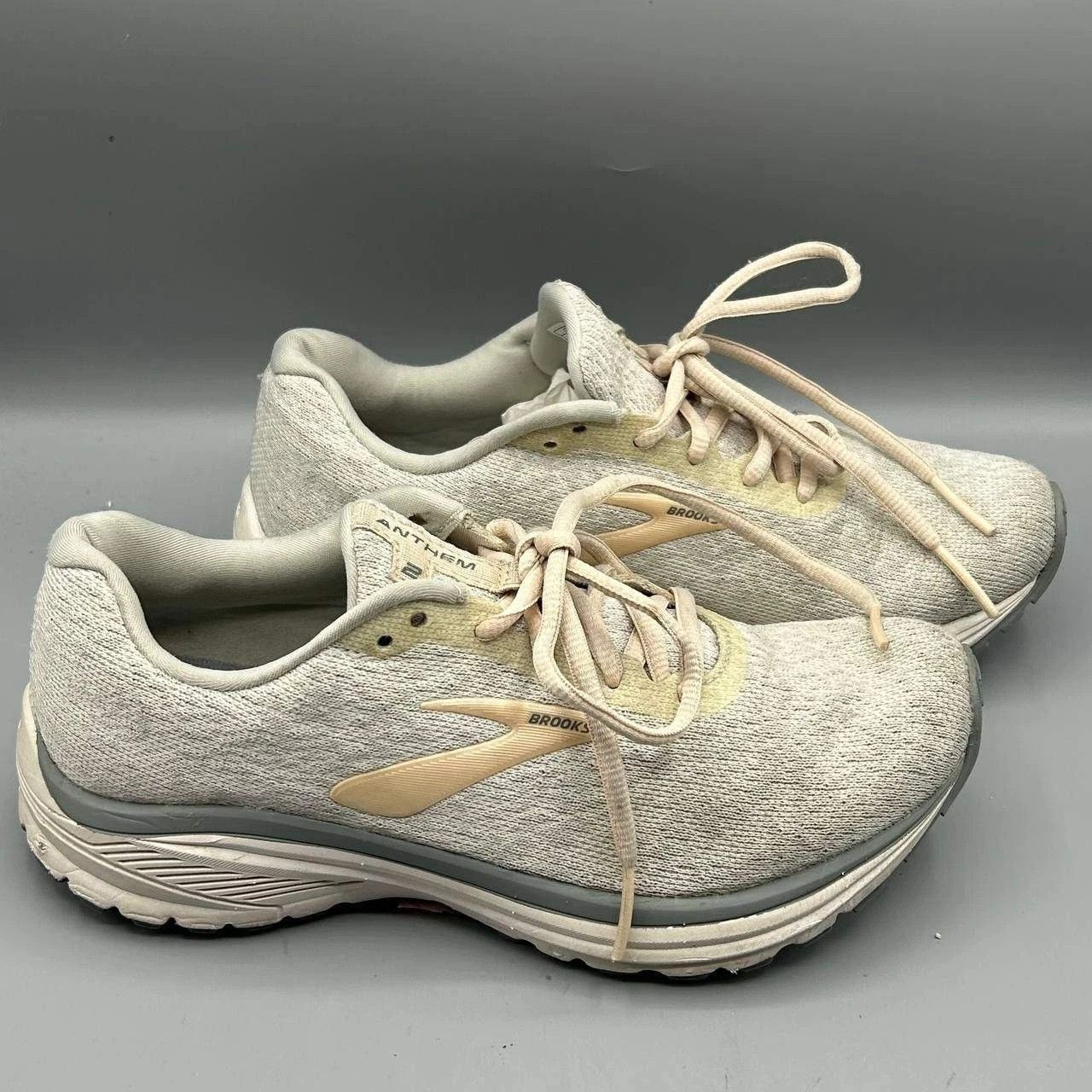 Brooks Brooks Anthem 2 Womens Running Shoes 1202931B133 Size 6 B Size US 6 / IT 36 - 1 Thumbnail