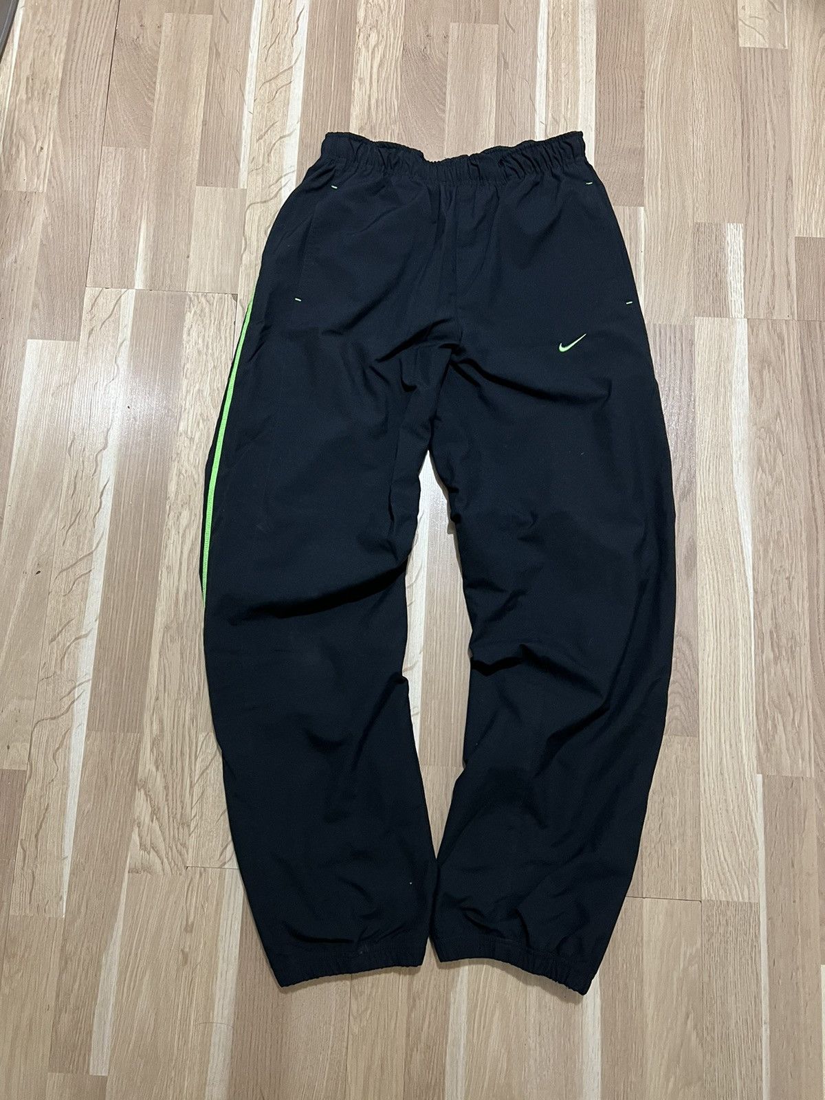 Nike × Vintage Nike vintage drill sweat pants black big logo y2k style Size US 31 - 1 Thumbnail
