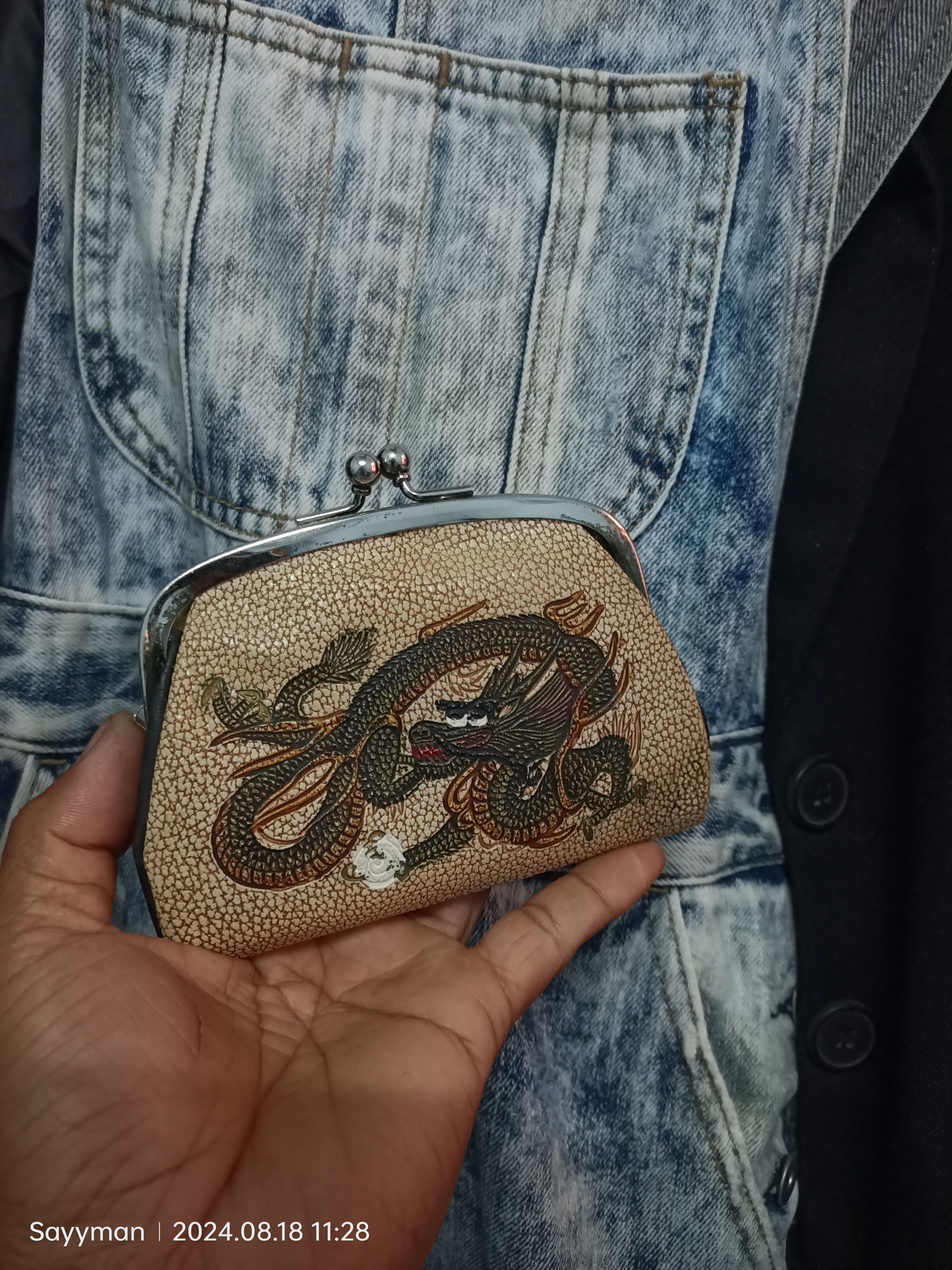 Japanese Brand × Vintage Vintage Dragon Coin bag Size ONE SIZE - 1 Thumbnail