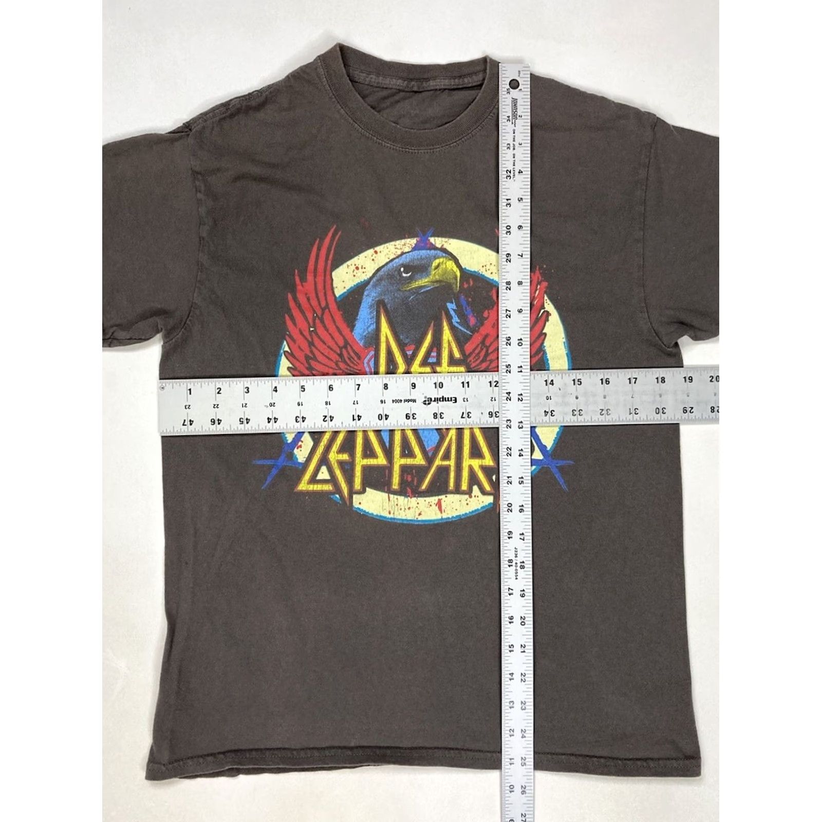Vintage VINTAGE Def Leppard T-shirt Women Medium Gray Short Sleeve Music Size M / US 6-8 / IT 42-44 - 5 Thumbnail