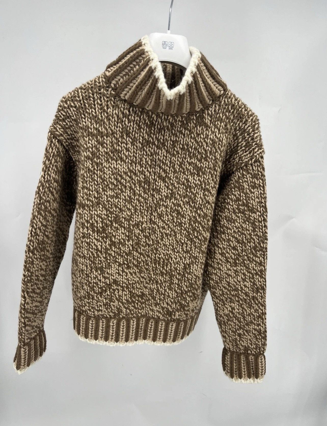 Moncler Brand New Moncler Turtle Neck Jumper Size L RRP $800 Size L / US 10 / IT 46 - 4 Thumbnail