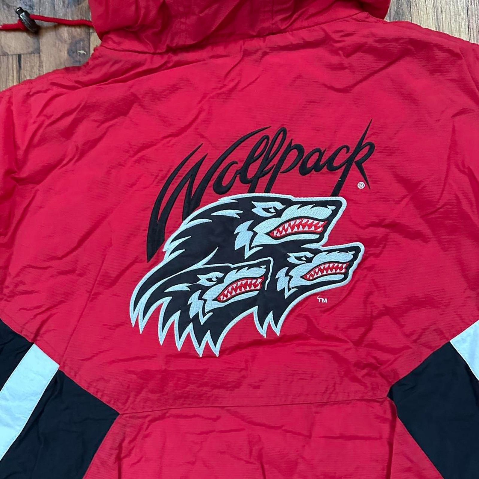 NCAA × Starter Rare Starter Jacket NC State Wolfpack Half Zip Hooded size L Size US L / EU 52-54 / 3 - 3 Thumbnail