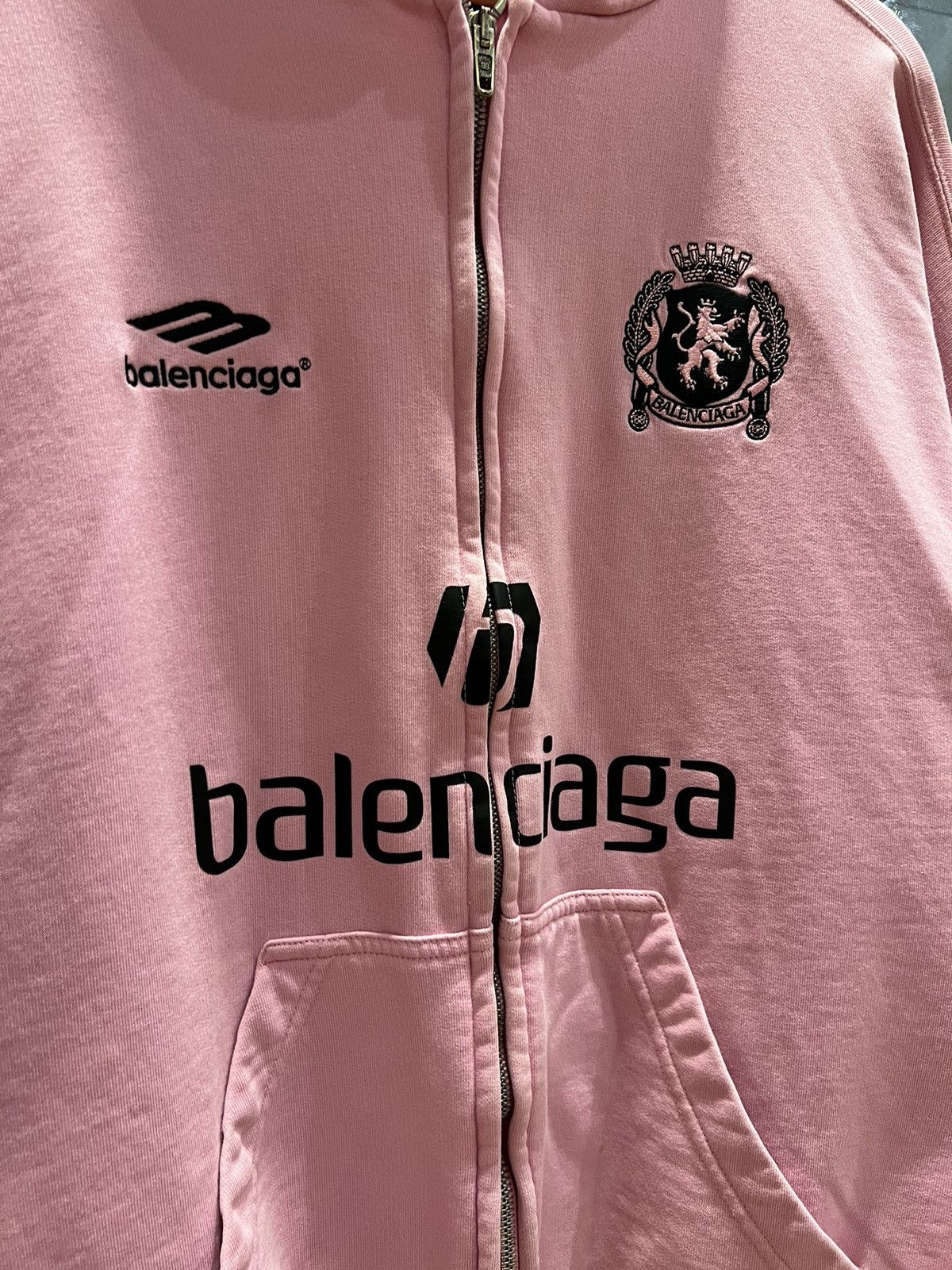 Balenciaga Balenciaga Pink Paris Soccer Zip Up Hoodie Size US XS / EU 42 / 0 - 2 Thumbnail