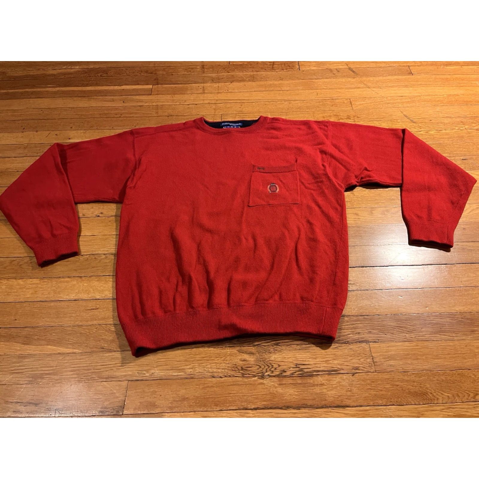 Tommy Hilfiger VINTAGE Tommy Hilfiger Sweater Men’s Large Red Pocket Knit Crew Neck Pullover Embroidered Logo 90s Classic Designer Preppy Retro Men Size US L / EU 52-54 / 3 - 2 Thumbnail