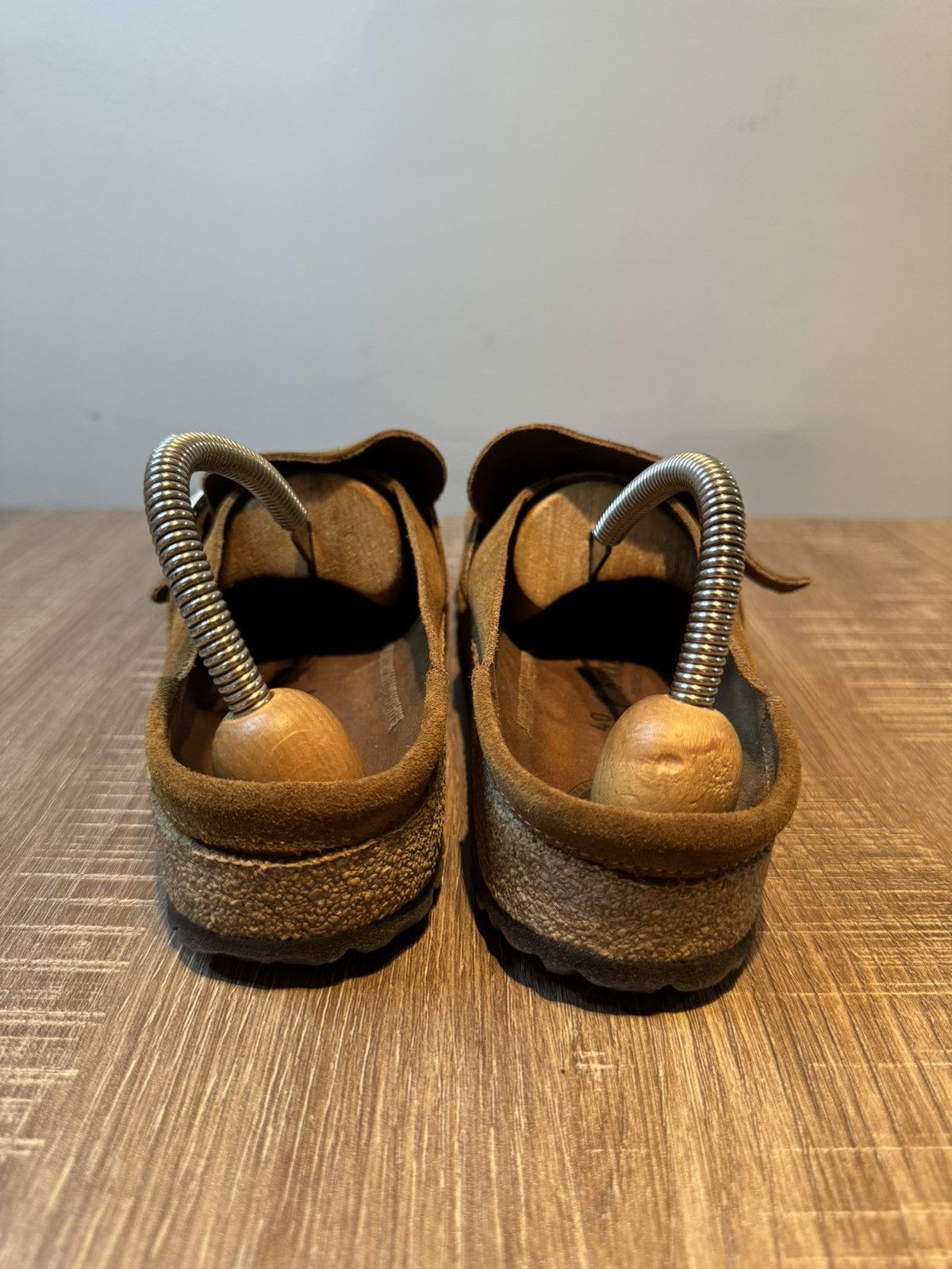 Birkenstock Birkenstock Buckley Suede Leather Clogs in Tea Size 40 L9 M7 Size US 9 / IT 39 - 4 Thumbnail