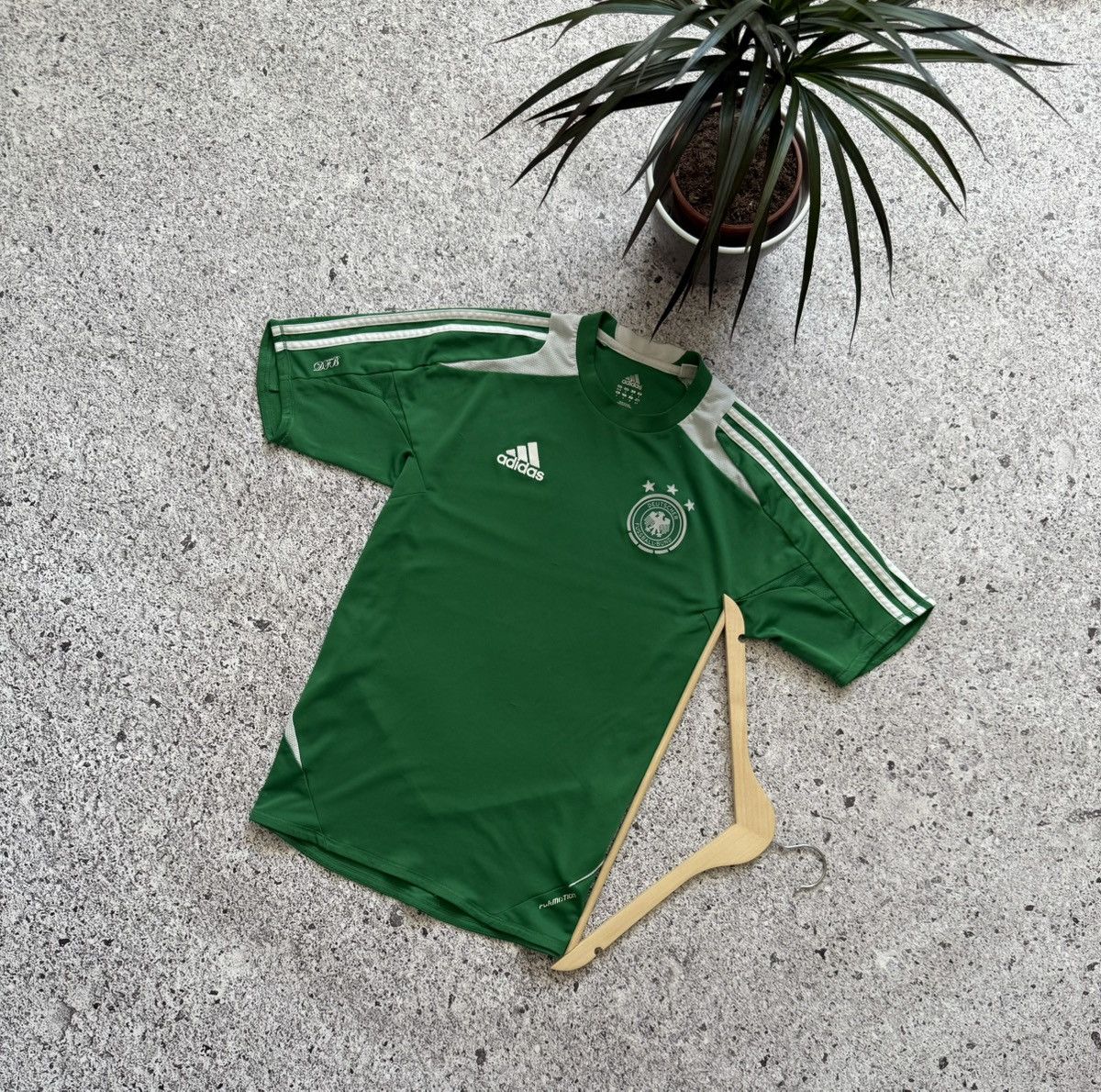 Adidas × Vintage Vintage Adidas Germany Training Football Soccer Jersey Size US S / EU 44-46 / 1 - 1 Thumbnail