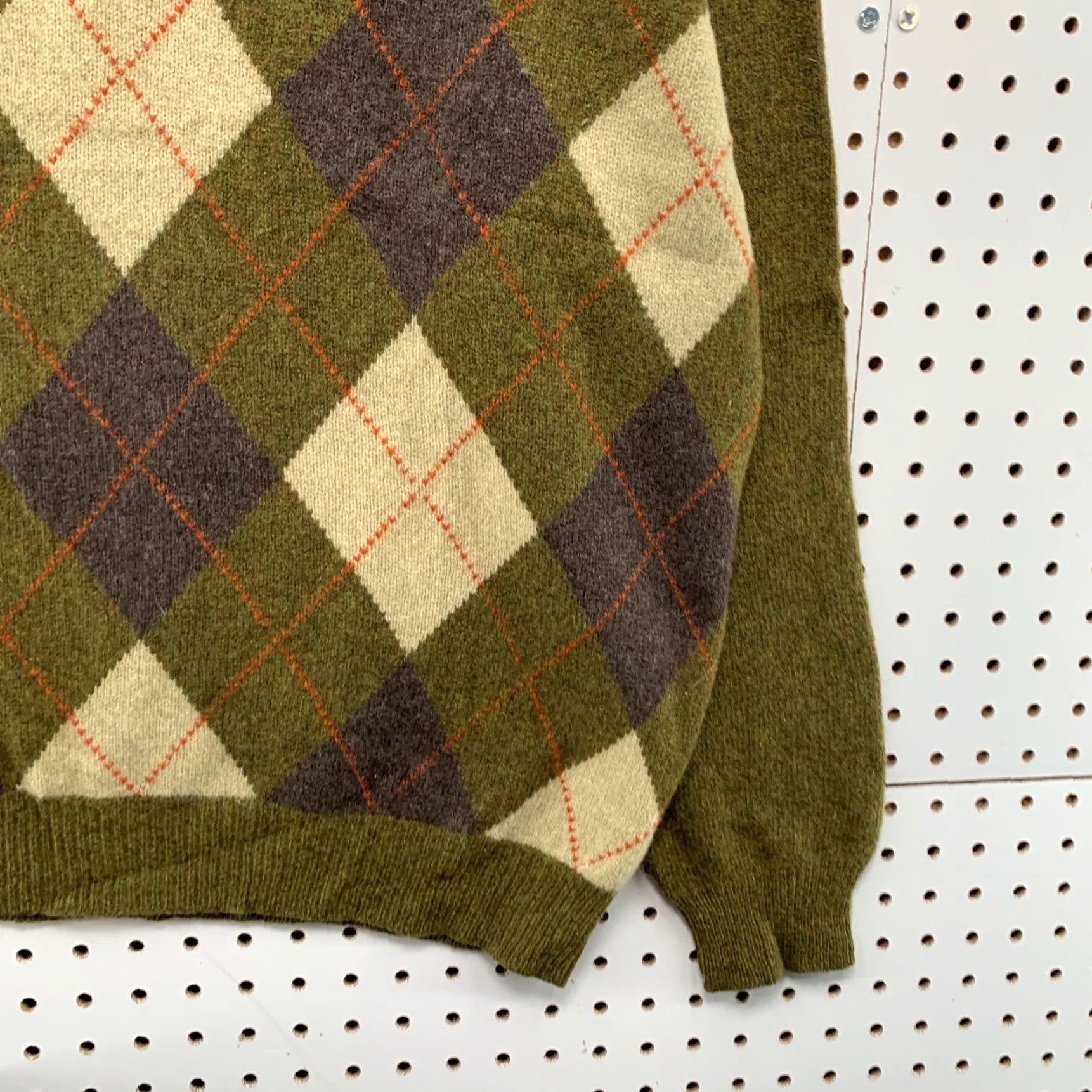 Club Room Club Room Mens Wool Sweater 2XL Green Argyle V-Neck Pullover Knit Wool Warm Winter Casual Mens Size US XXL / EU 58 / 5 - 7 Thumbnail