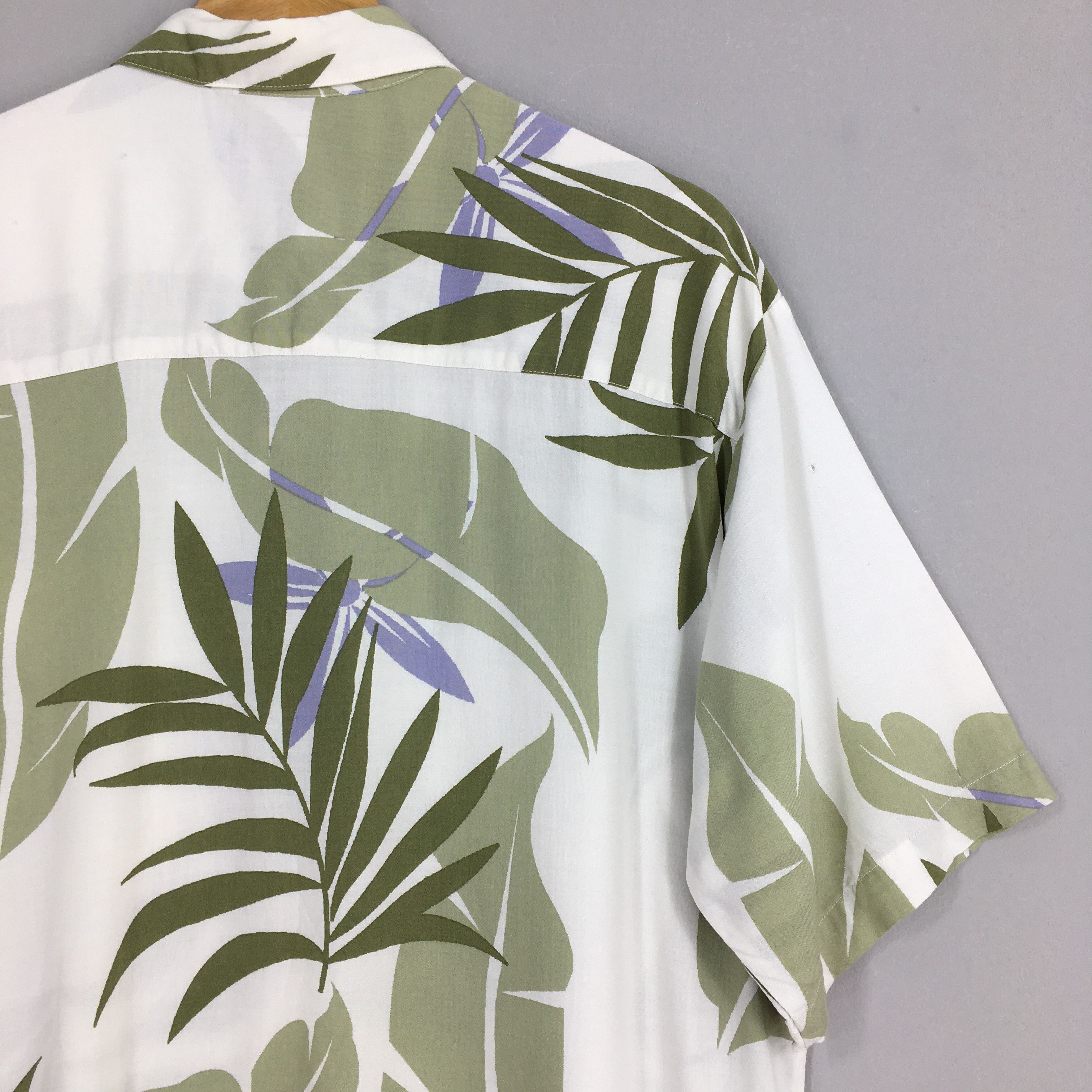 Vintage Vintage 90s Puritan Leaves Hawaii Aloha Rayon Shirts Medium Size US M / EU 48-50 / 2 - 7 Thumbnail