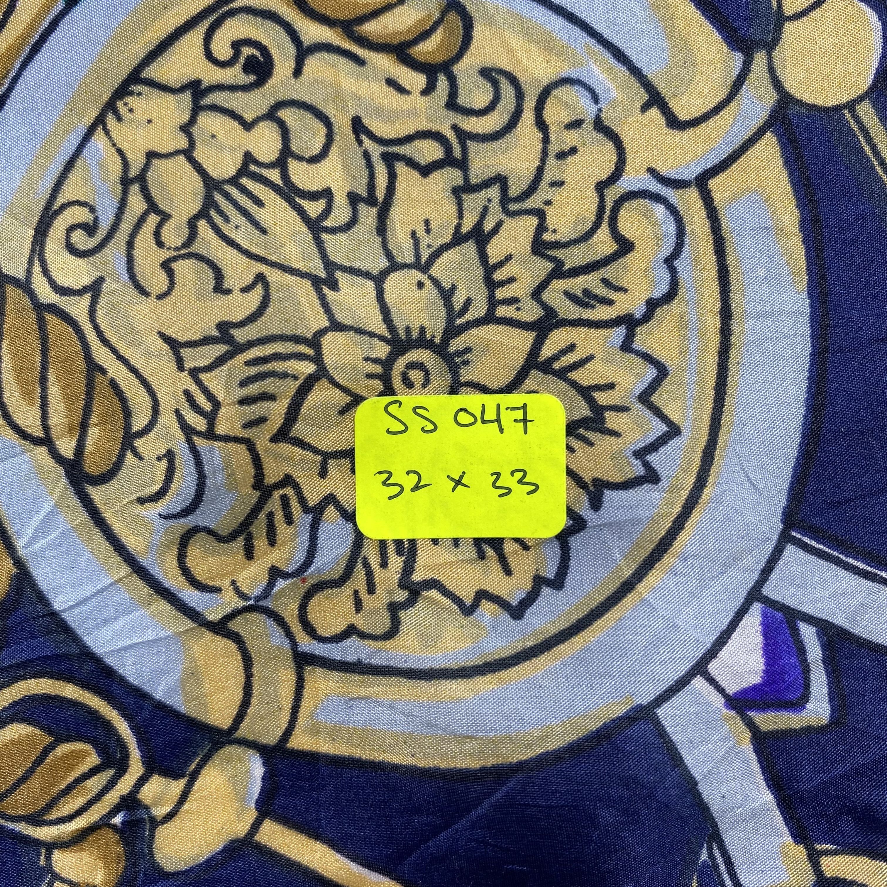Japanese Brand × Vintage Vintage Italian Silk Scarf Hand Rolled SS047 Size ONE SIZE - 7 Thumbnail