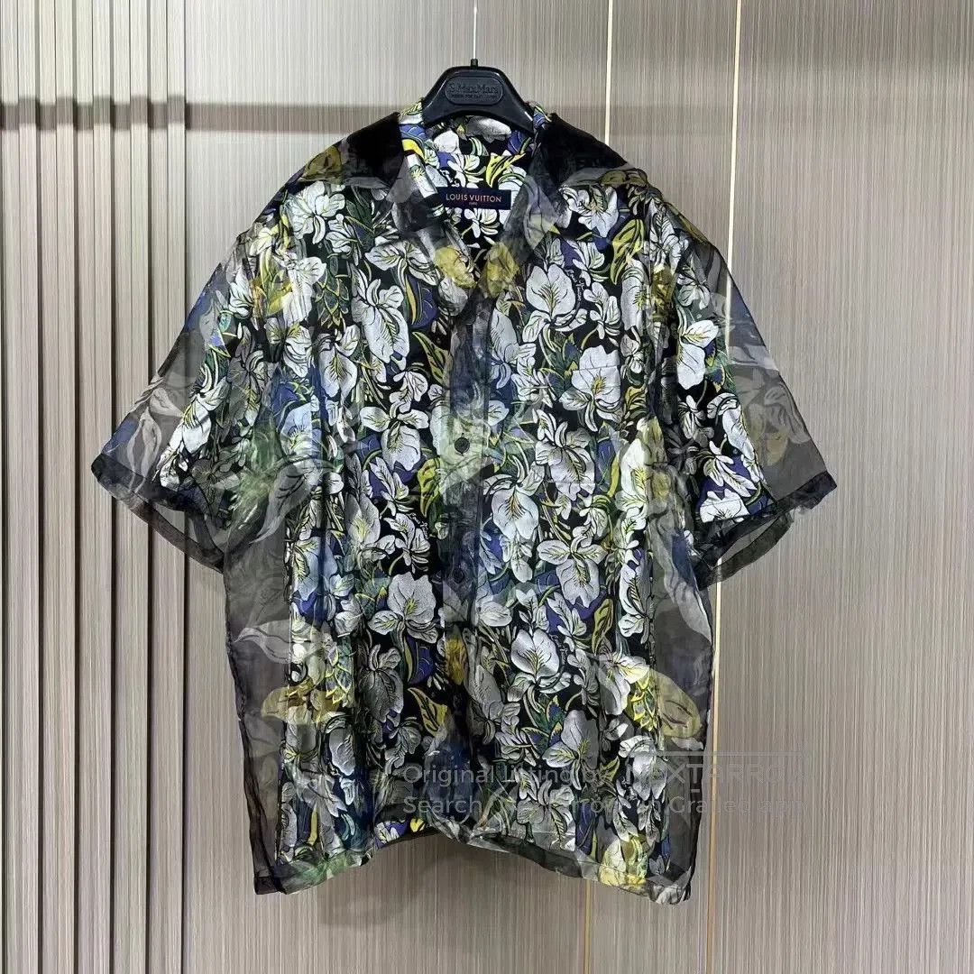 Louis Vuitton Louis Vuitton Floral Layered Shirt. Size S / US 4 / IT 40 - 1 Thumbnail