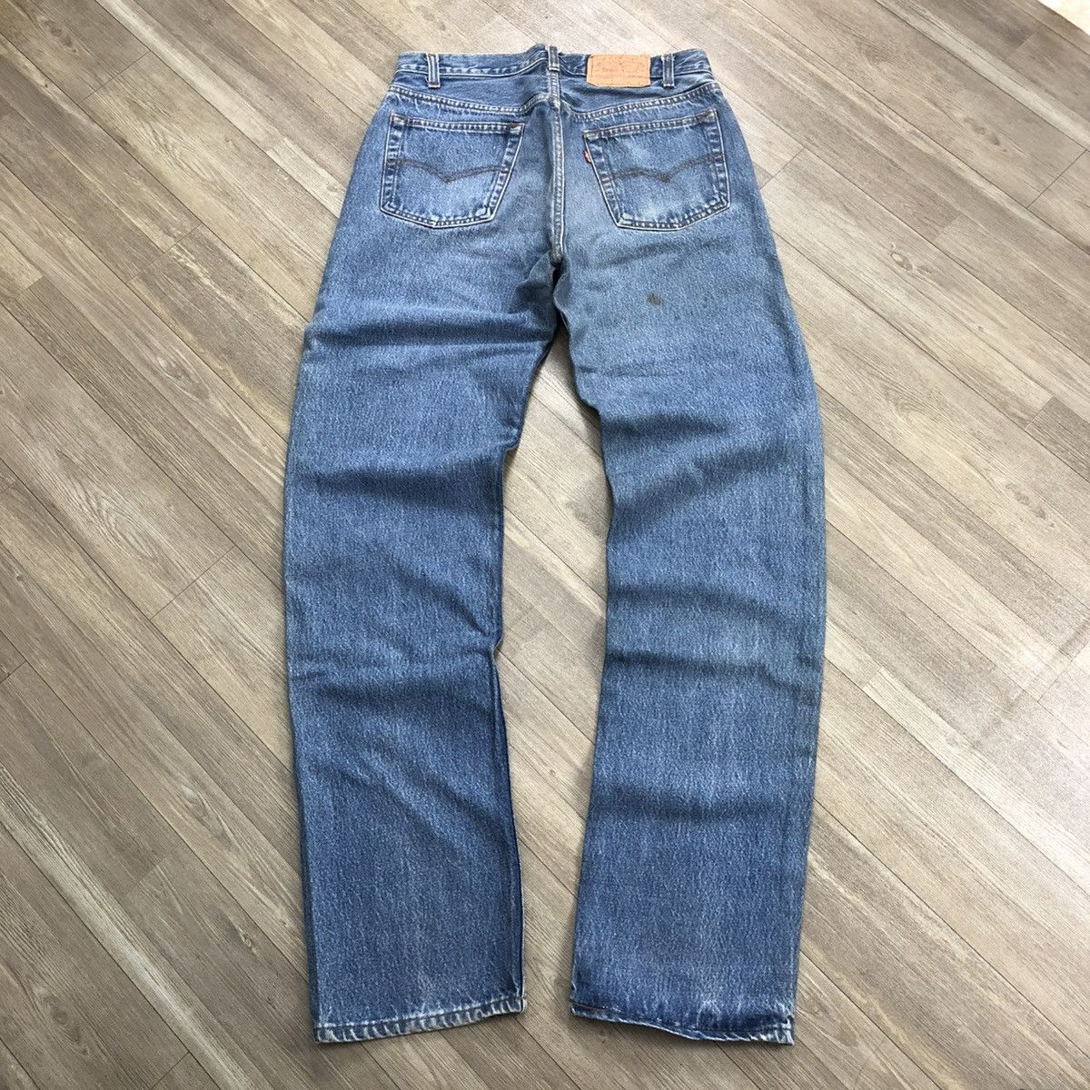 Levi's × Levi's Vintage Clothing × Vintage 🇺🇸 1980s Levis Strauss 501 #522 Faded Blue Jeans Size US 30 / EU 46 - 2 Thumbnail