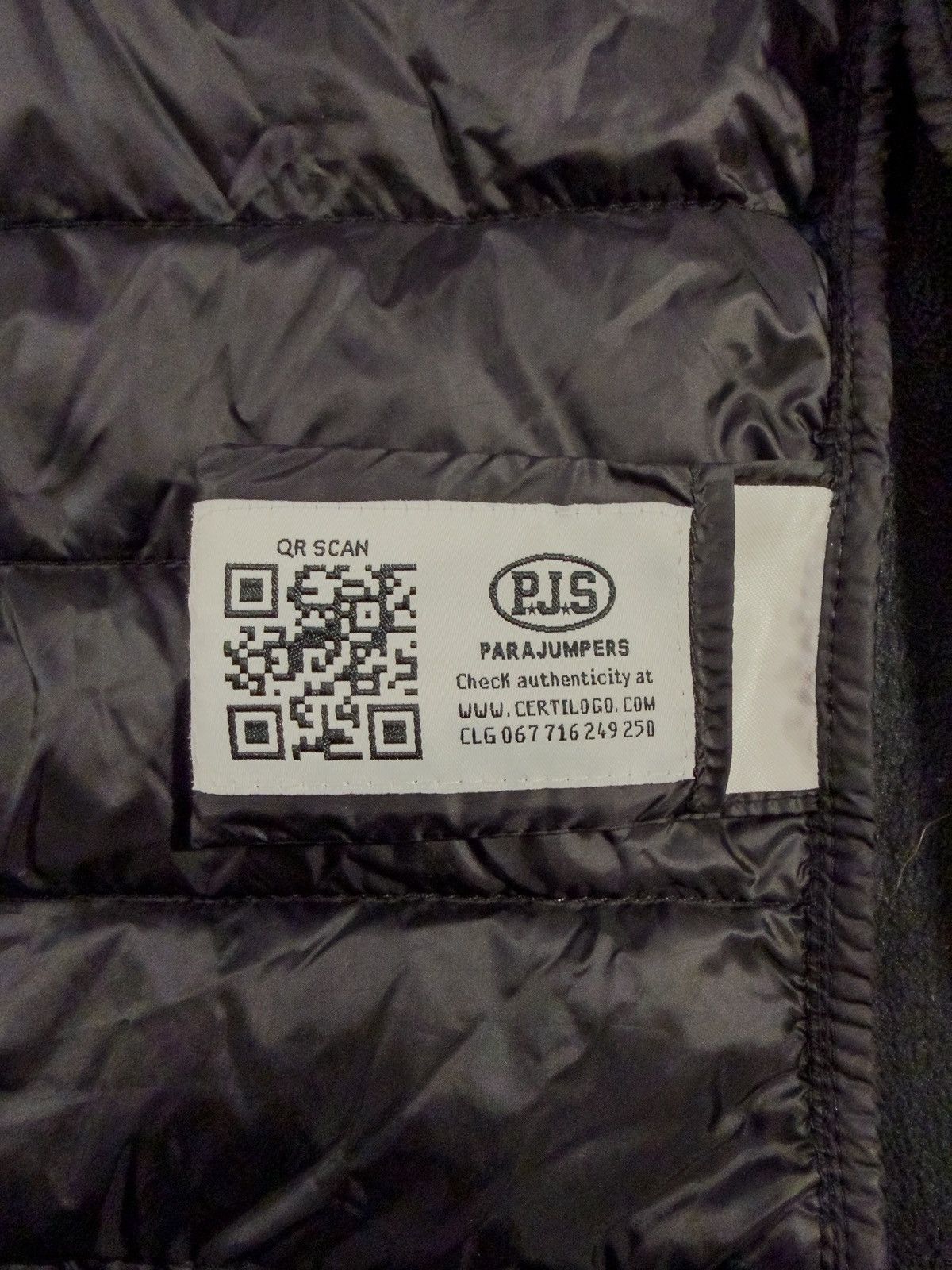 Parajumpers Parajumpers lightweight black puffer jacket Size US L / EU 52-54 / 3 - 6 Thumbnail