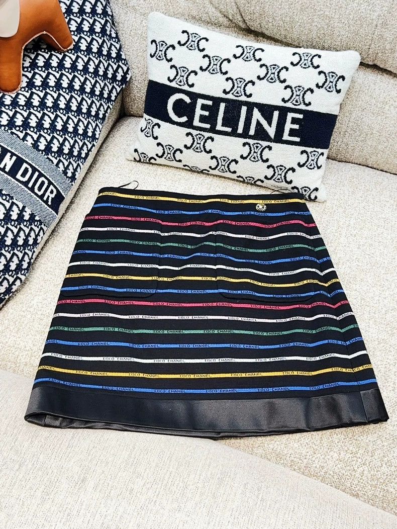 Chanel Chanel Letter logo striped skirt Size 25" / US 0 / IT 36 - 1 Thumbnail