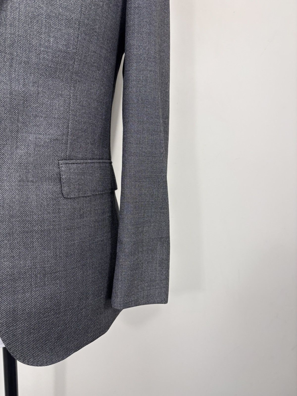 Hugo Boss Hugo Boss Men’s Grey Drago Super 120 Wool Blazer Jacket Size 38R - 5 Thumbnail