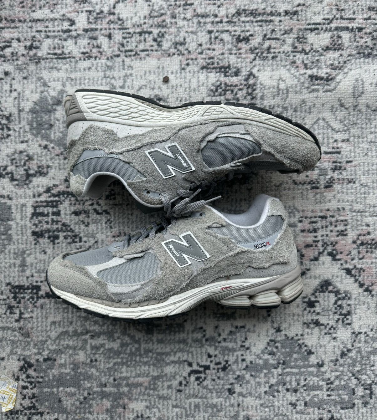 New Balance 2002R Grey