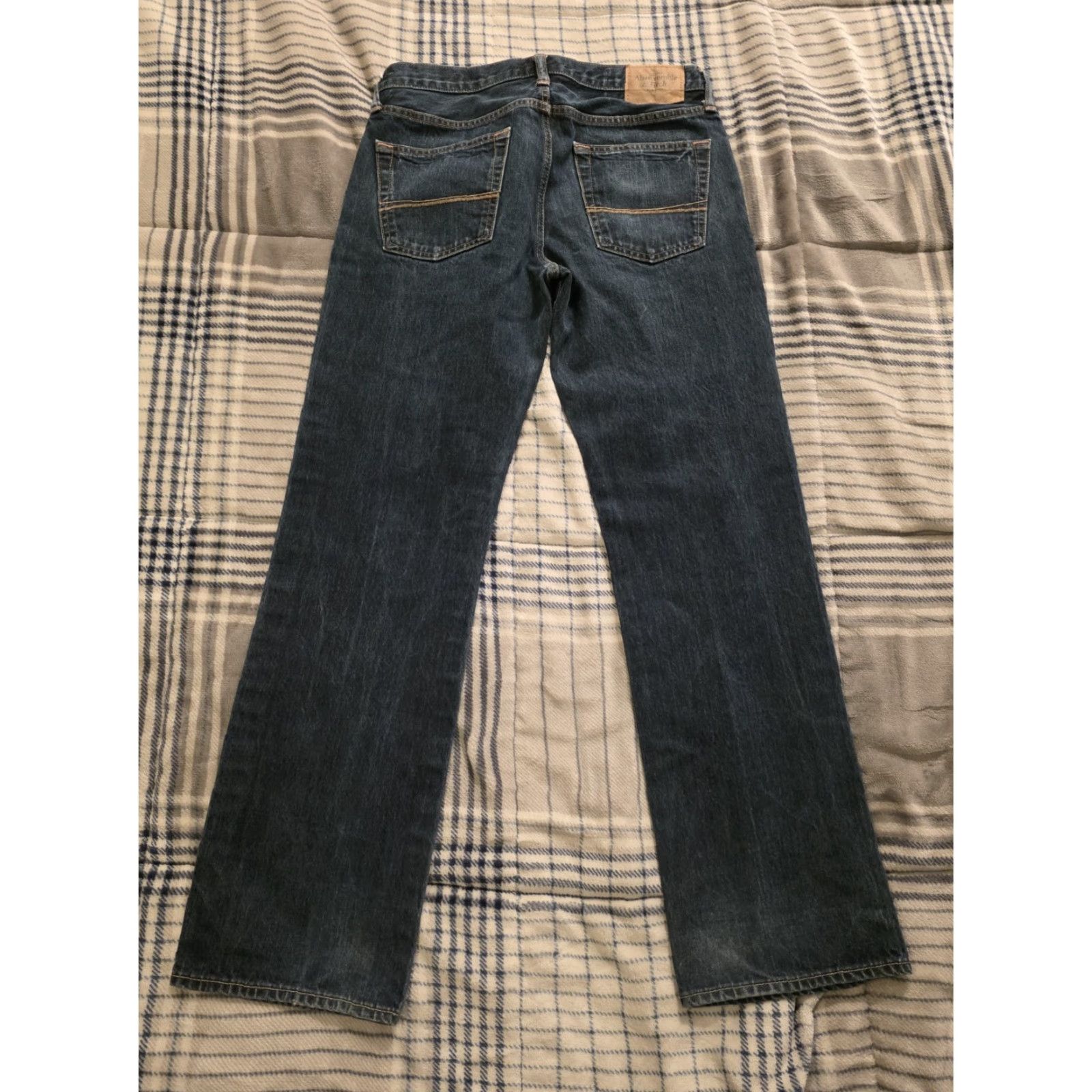 Abercrombie & Fitch VINTAGE Abercrombie & Fitch Jeans Mens 33x32 Straight Button Fly Denim Cotton Blue Mid Wash 1980s 90s Vintage Style Mens Size US 33 - 2 Thumbnail