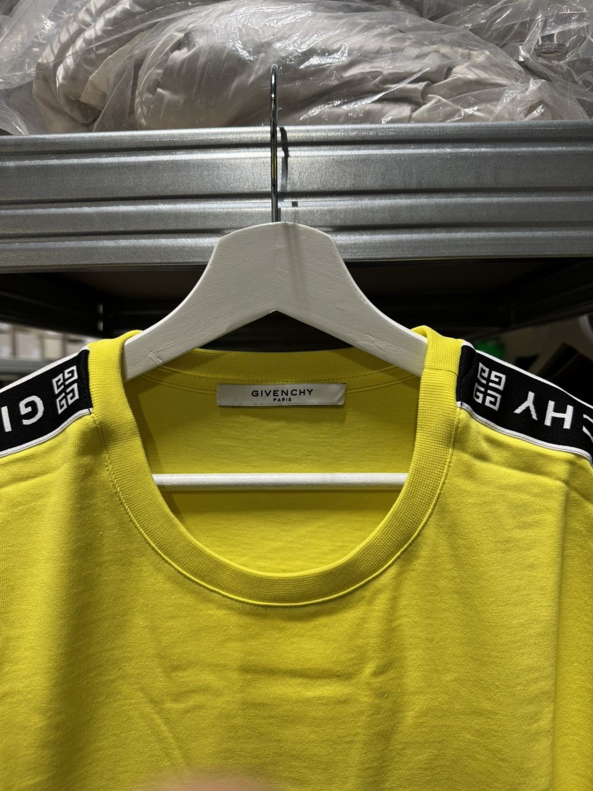 Givenchy Givenchy Shoulder Tape Logo T-Shirt NEW 600$ Size US S / EU 44-46 / 1 - 3 Thumbnail