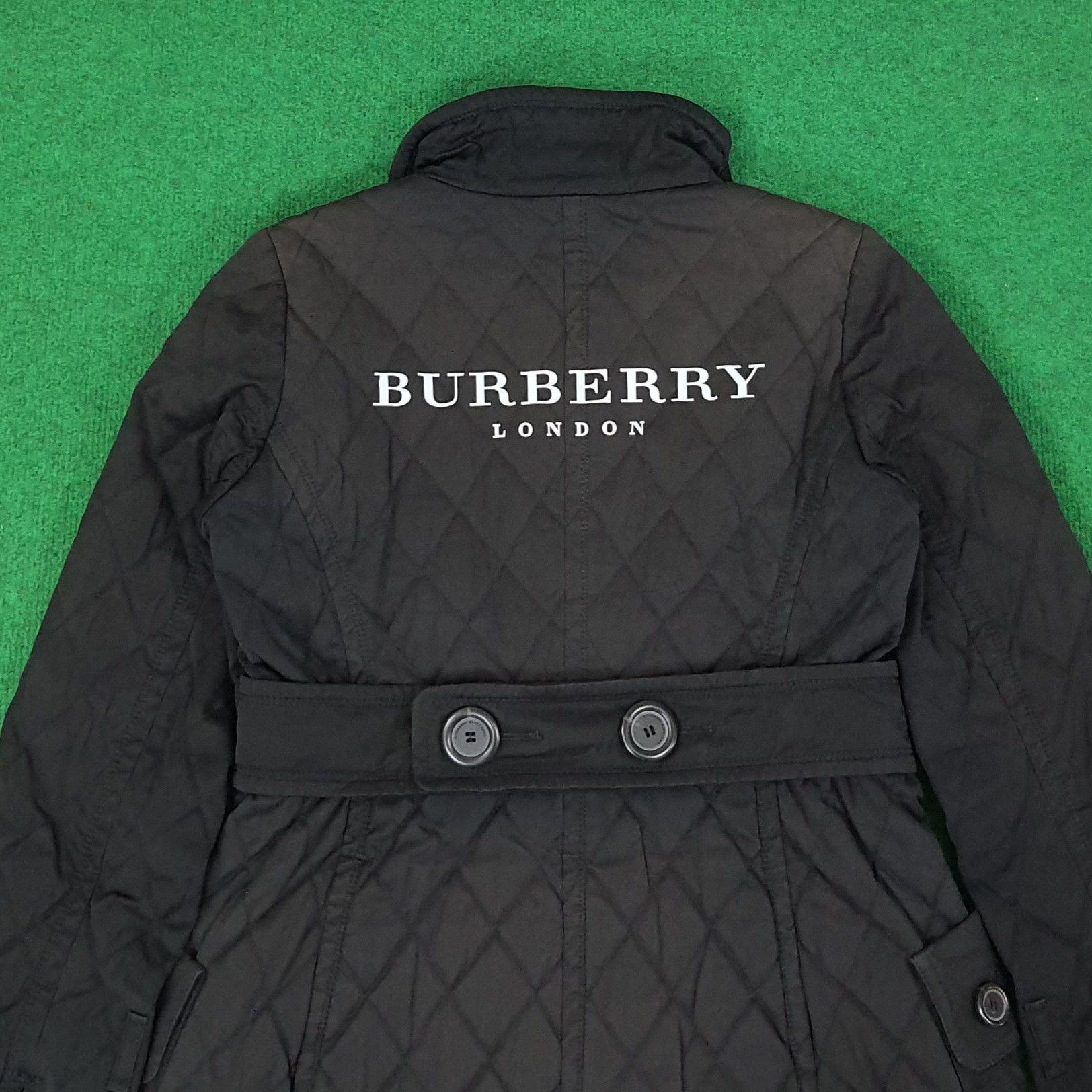 Burberry Vintage Burberry Blue Label Nova Check Jacket C245N17 Size XS / US 0-2 / IT 36-38 - 2 Thumbnail
