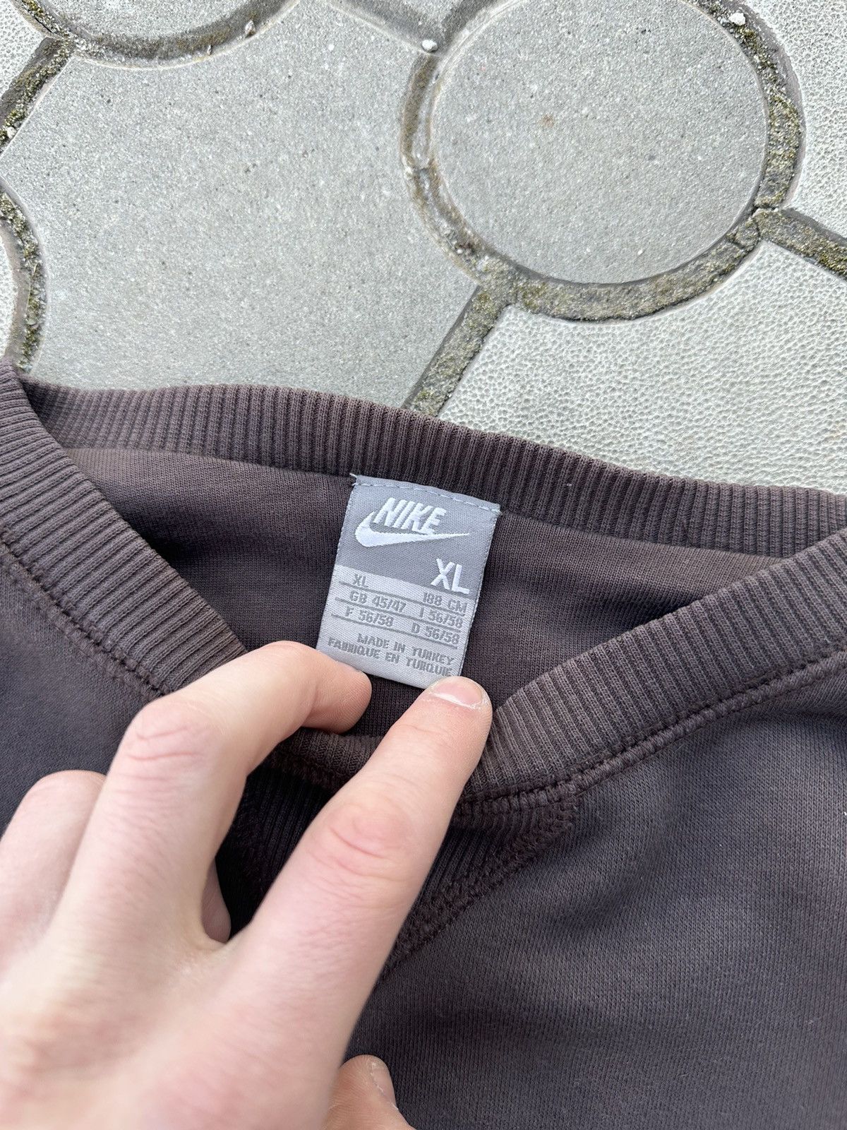 Nike × Vintage Vintage Distressed Nike Spell Out Brown Sweatshirt USA Size US XL / EU 56 / 4 - 5 Thumbnail