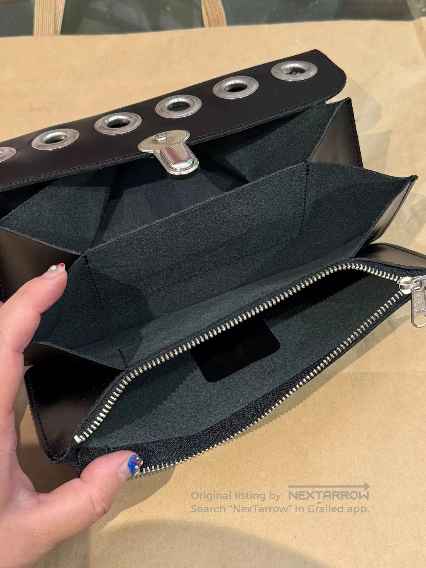 CDG by Comme des Garcons Comme des Garçons Chain Shoulder Bag. Size ONE SIZE - 6 Thumbnail