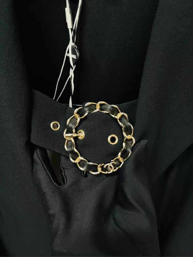 Chanel Chanel Windbreaker leather chain jacket 2504-Nextarrow Size XS / US 0-2 / IT 36-38 - 5 Thumbnail