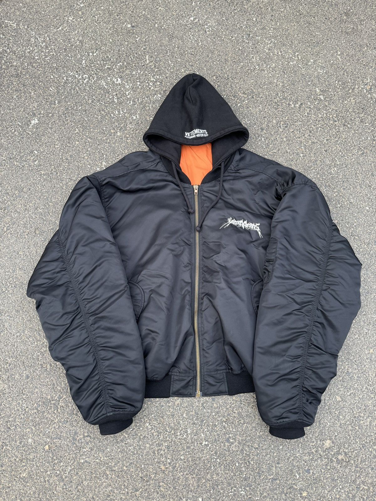 Vetements *RARE* Vetements AW16 Total Fucking Darkness (TFD) Bomber Size US XS / EU 42 / 0 - 7 Thumbnail