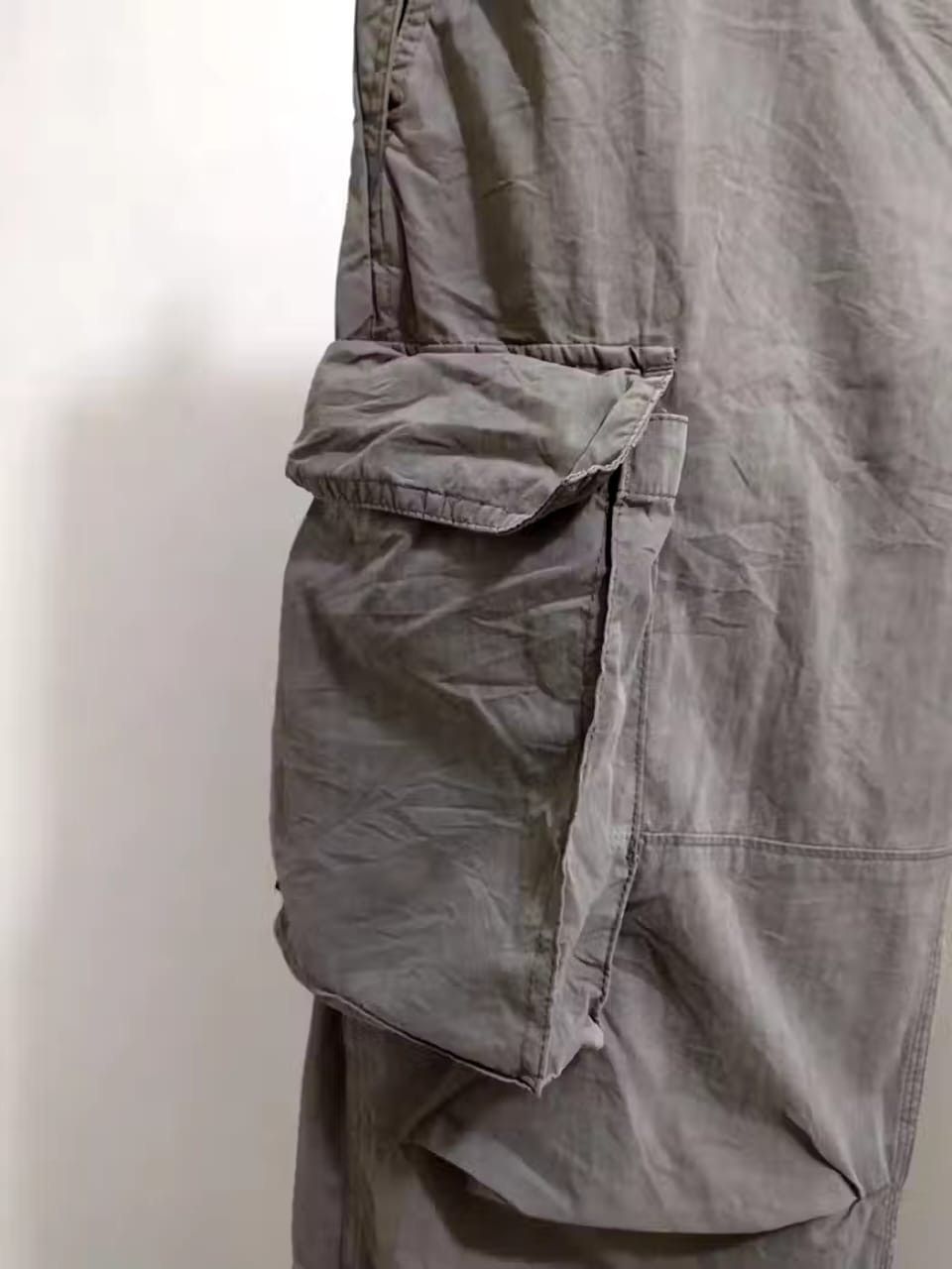 Gap GAP MULTIPOCKETS TACTICAL PARACHUTE PANTS KANYE WEST STYLE Size US 34 / EU 50 - 3 Thumbnail