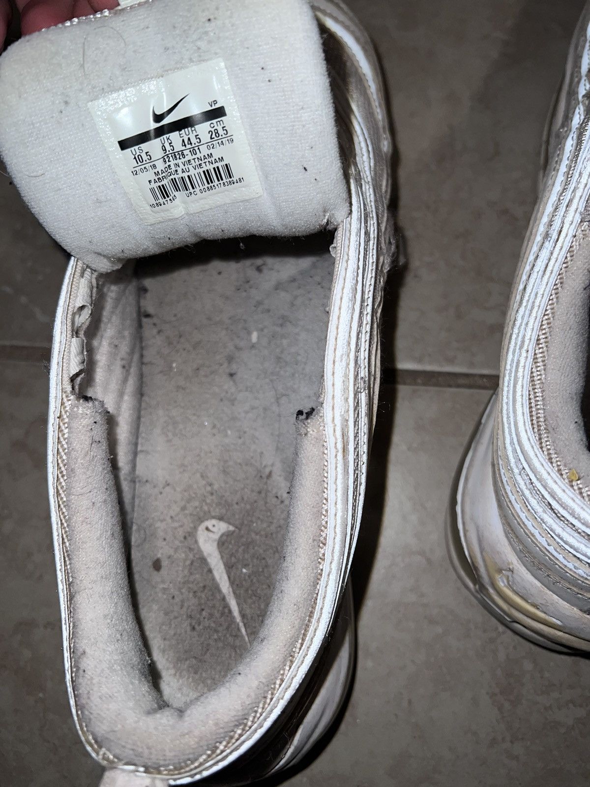 Nike Nike Air Max 97 Triple White Wolf Grey Size US 10.5 / EU 43-44 - 6 Thumbnail