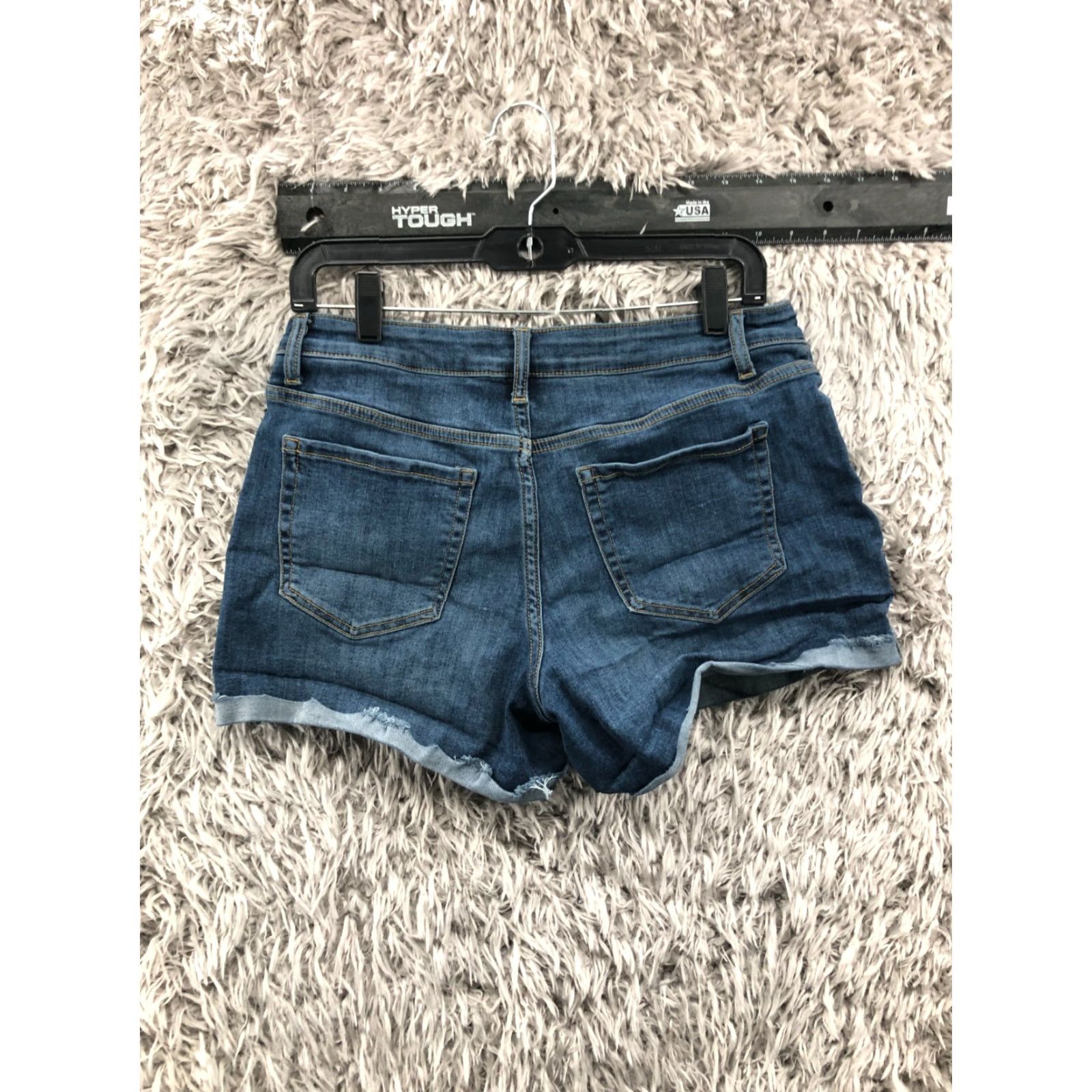 Denime Falls Creek Shorts Womens Size 10 Mid Rise Medium Wash Denim Blue 5-Pocket Jeans Boyfriend Style Womens Size 32" / US 10 / IT 46 - 4 Thumbnail