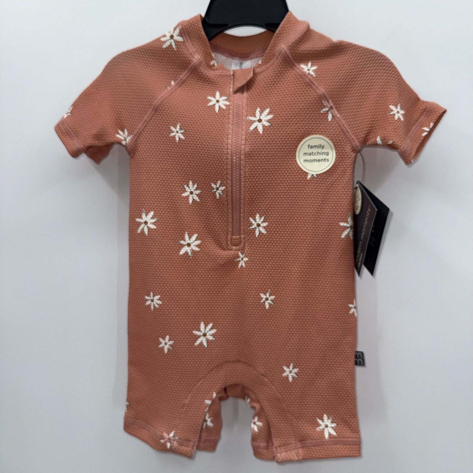 Other NWT Gerber Modern Moments Toddler Rashguard One-Piece 6/9m Size ONE SIZE - 1 Thumbnail