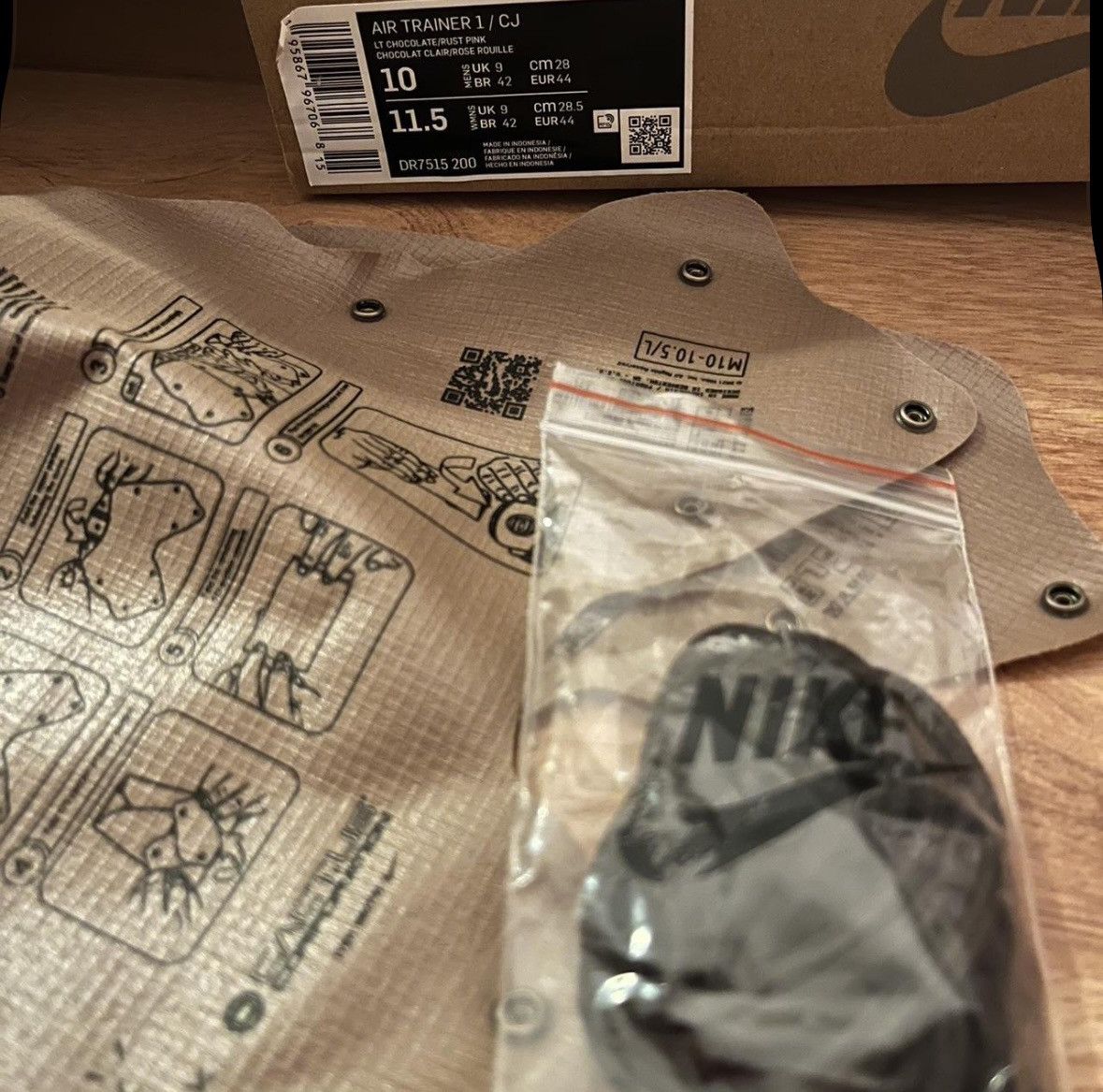 Nike × Travis Scott Nike Air Trainer 1 SP Travis Scott Size US 10 / EU 43 - 6 Thumbnail