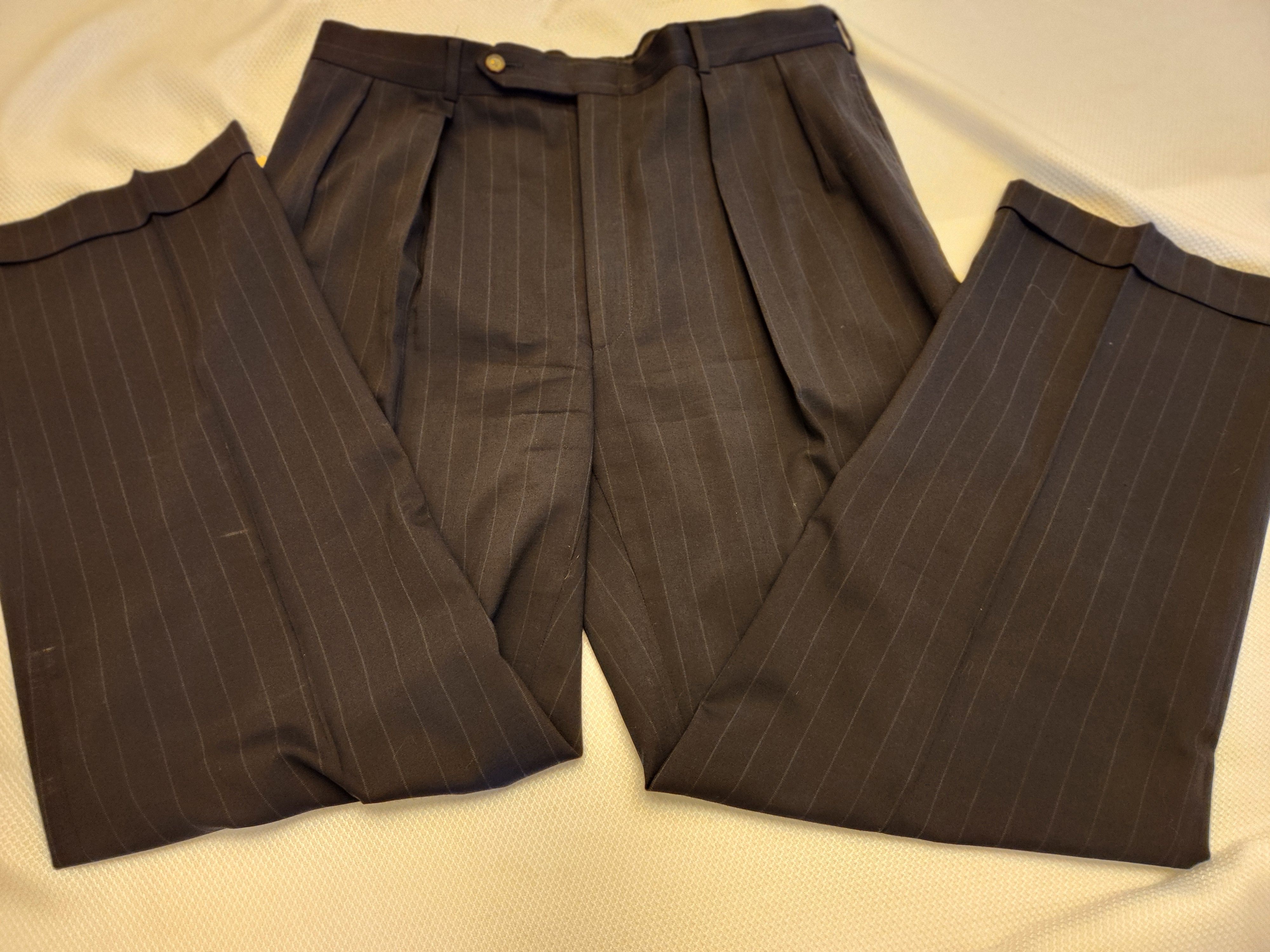Vintage Vintage 90's Harold Powell 100% Wool Blue Pinstripe Suit Size 44L - 8 Thumbnail