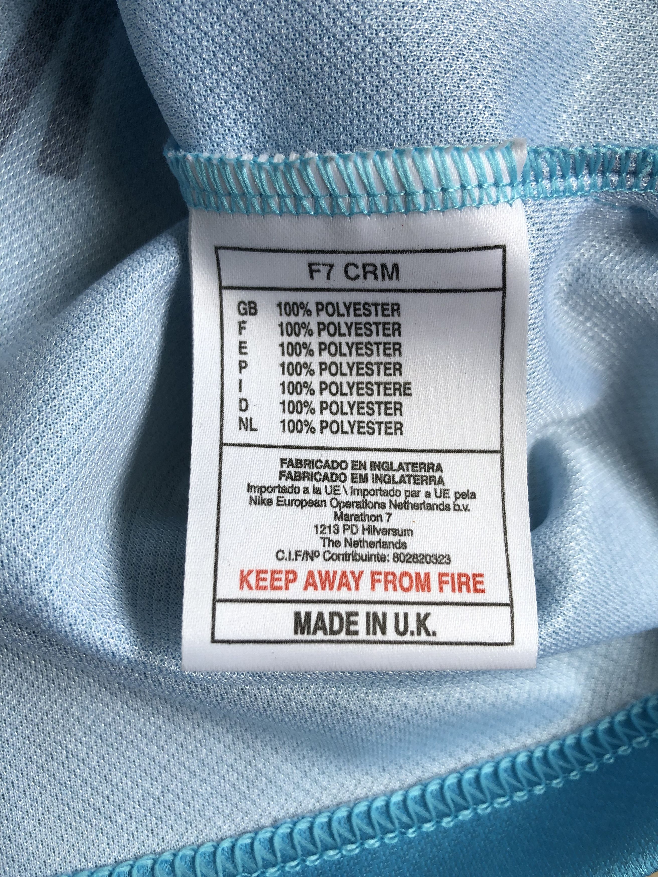 Nike 1860 Munich Home football shirt 1997-1998 Size S Size US S / EU 44-46 / 1 - 11 Thumbnail