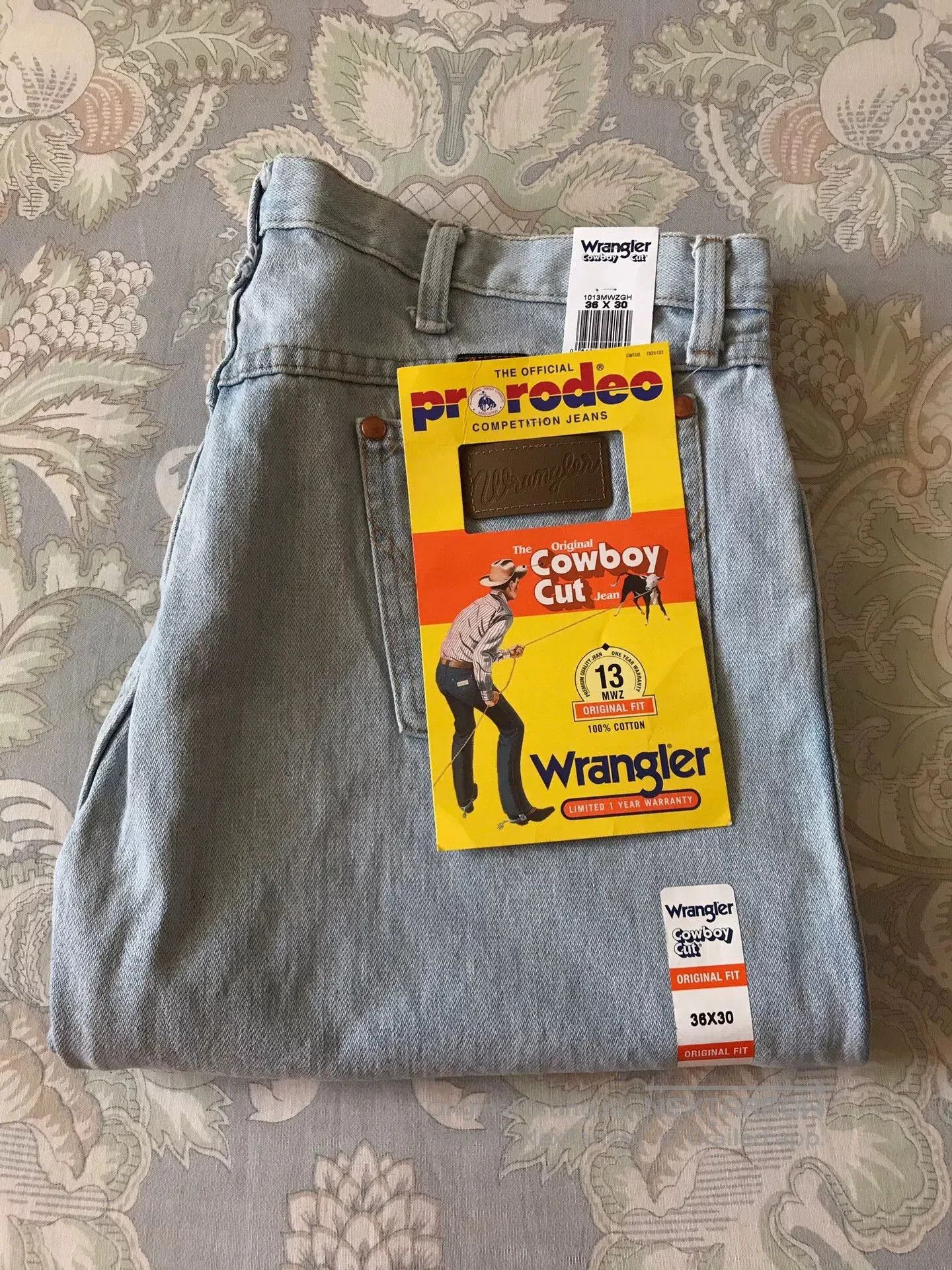 Wrangler Wrangler 13MWZ Jeans W36L30. Size US 36 / EU 52 - 1 Thumbnail