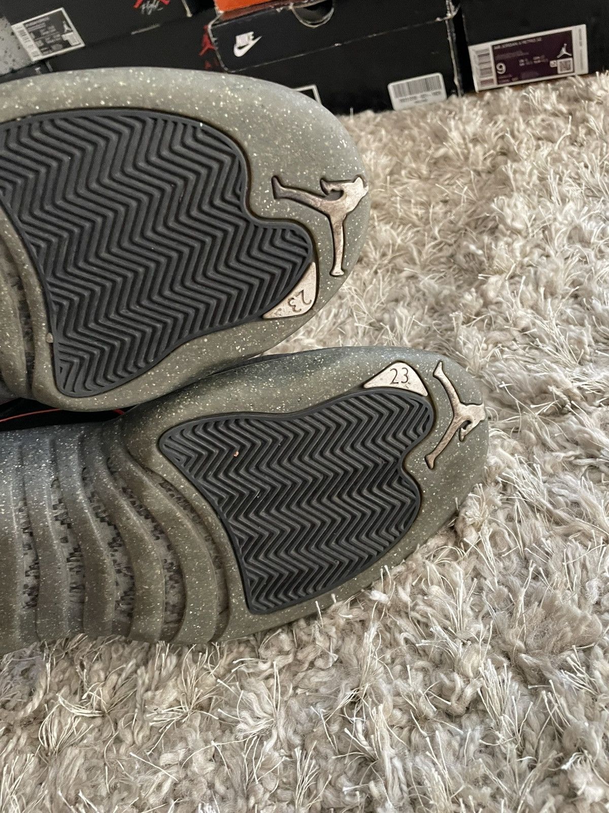 Jordan Brand Jordan 12 Utility Grind Size US 11 / EU 44 - 10 Thumbnail