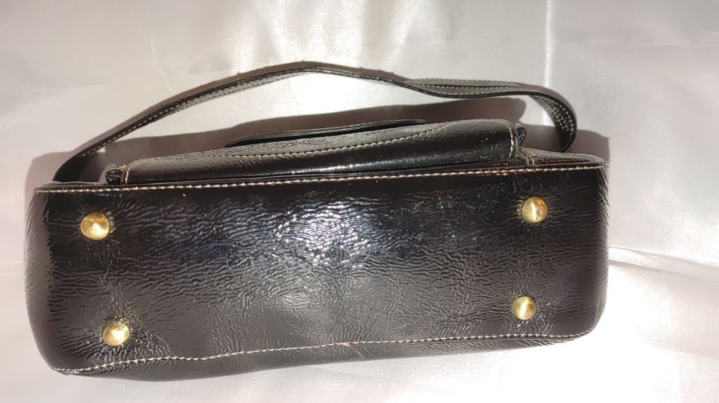 Vera Pelle Perlina New York Baguette Patent Leather Shoulder Bag Size ONE SIZE - 10 Thumbnail