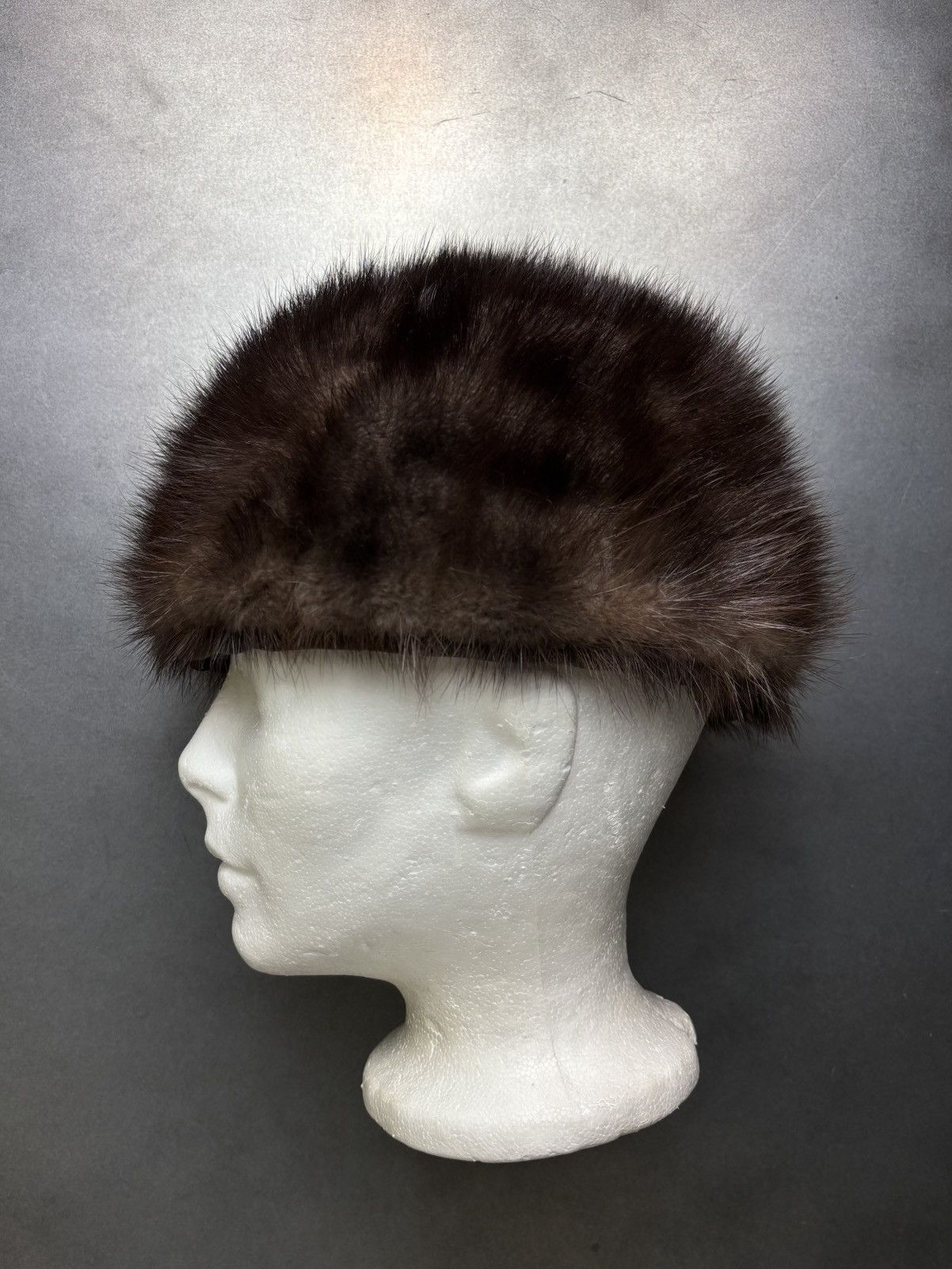 Vintage Vintage Fur Hat Size ONE SIZE - 1 Thumbnail