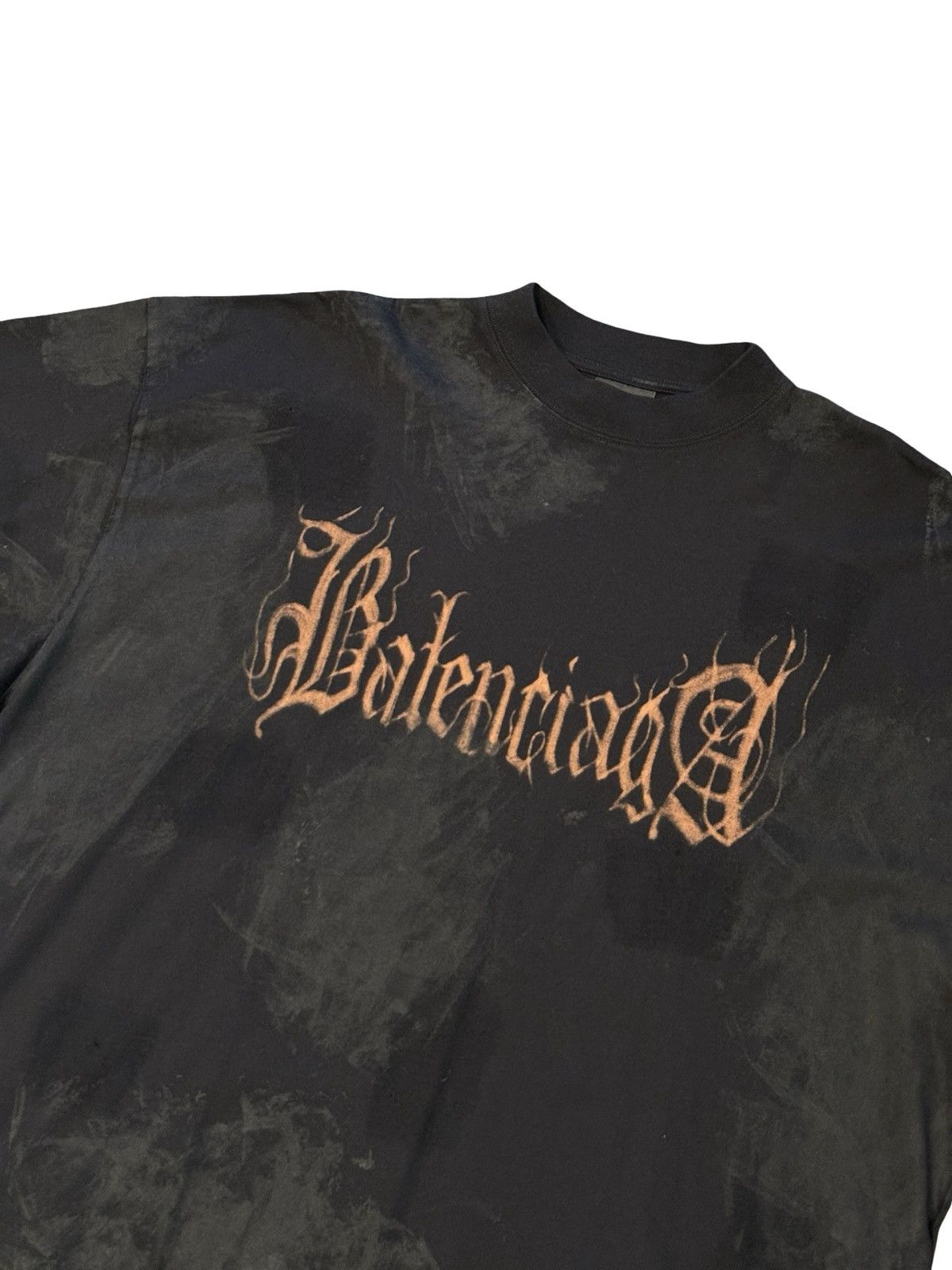 Balenciaga Heavy metal tee, “see now buy now” Size US L / EU 52-54 / 3 - 3 Thumbnail