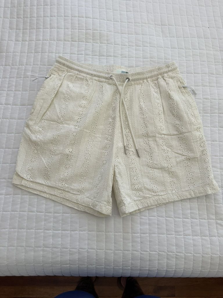 Kith KITH COTTON EYELET BELMONT SHORT SANDRIFT SIZE MEDIUM RARE Size US 32 / EU 48 - 1 Thumbnail