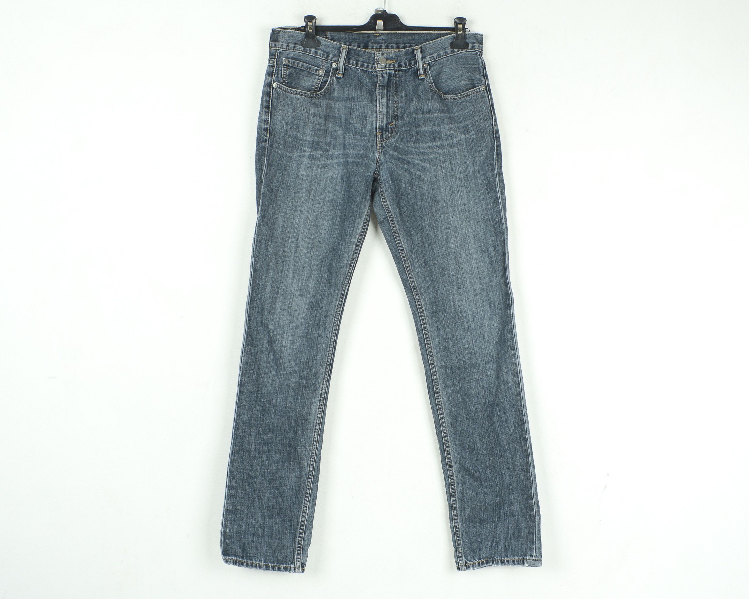 Levi's 511 Men W33 L34 Slim Fit Straight Jeans Denim Pants Trousers Size US 33 - 1 Thumbnail