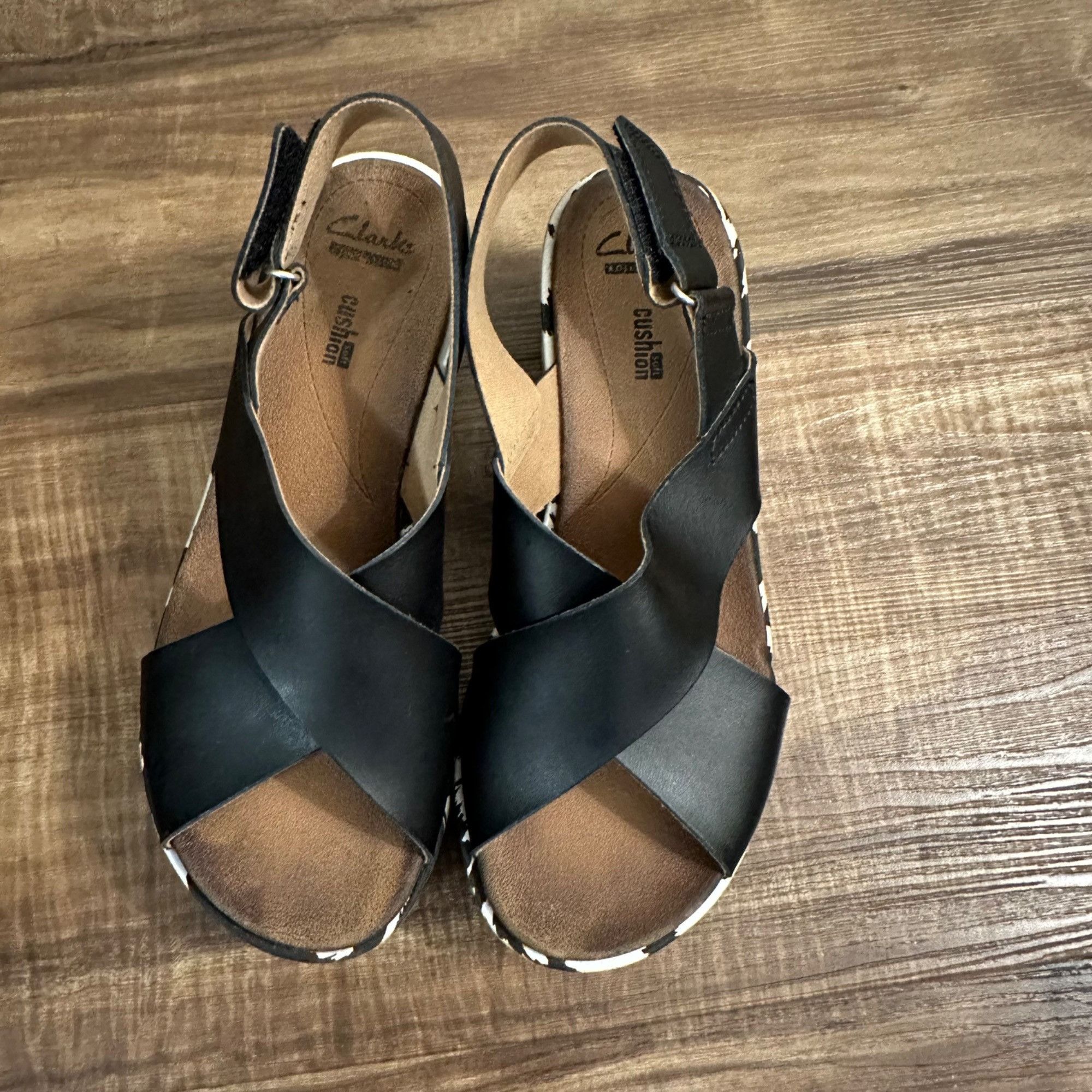 Clarks Clarks Stasha Hale Wedge Slingback strap black/whiteSz 7 Size US 7 / IT 37 - 11 Thumbnail