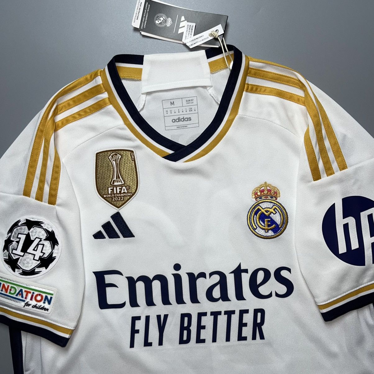 Adidas × Vintage NWT REAL MADRID 2023/2024 FOOTBALL HOME JERSEY #22 RUDIGER Size US M / EU 48-50 / 2 - 4 Thumbnail