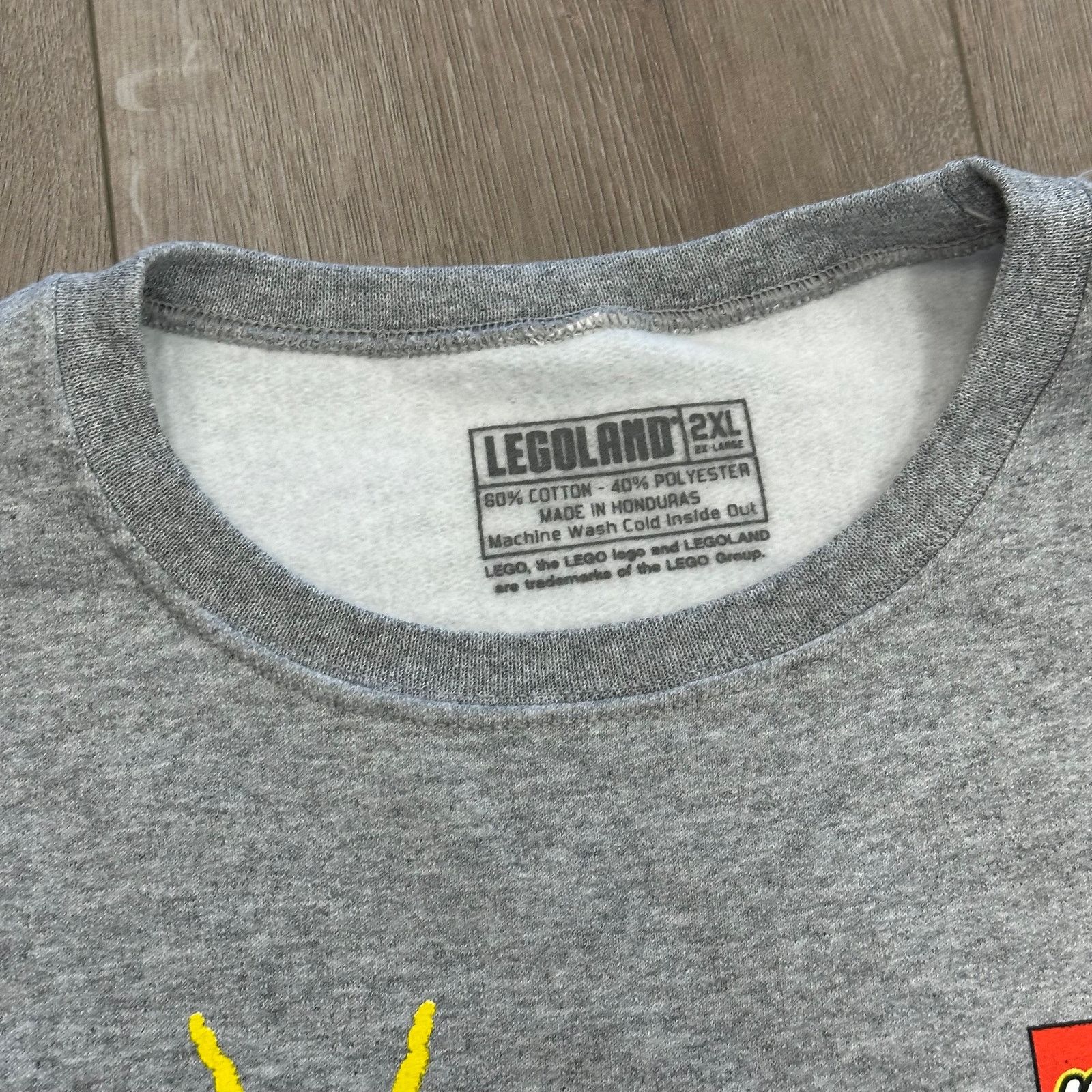 Vintage LEGOLAND California Logo crewneck sweater Gray size XXL 2XL Size US XL / EU 56 / 4 - 4 Thumbnail