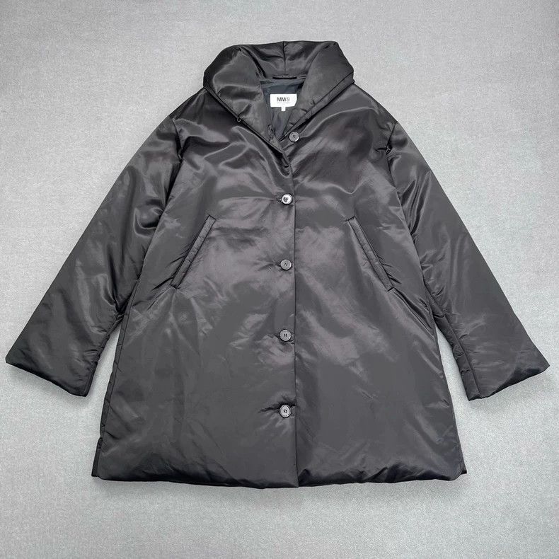 Maison Margiela Maison Margiela Black glossy long down jacket 2501-Nextarr Size US XXS / EU 40 - 1 Thumbnail