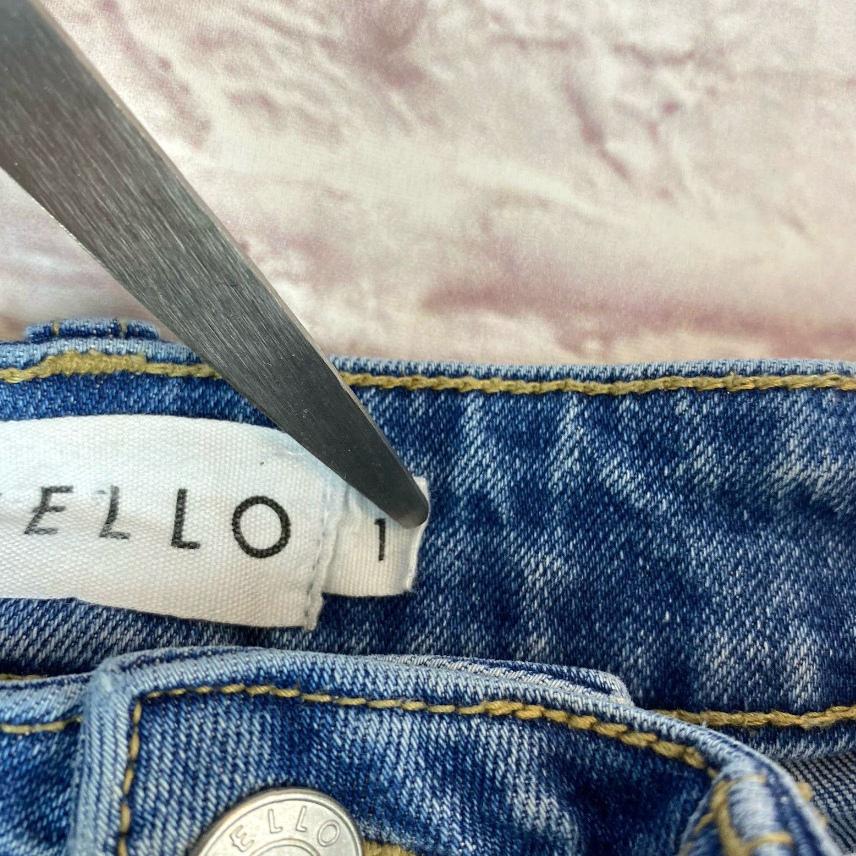Vintage Cello Jeans Womens Size 1 High Rise Straight Leg Distressed Light Wash Stretch Size 25" / US 0 / IT 36 - 6 Thumbnail