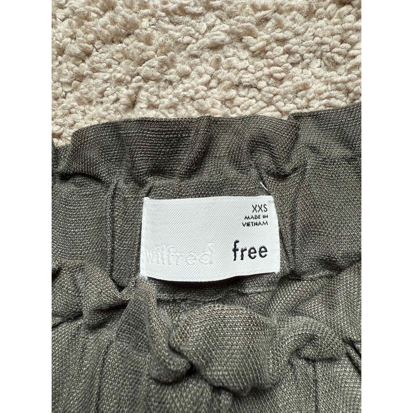 J.Crew Wilfred Free Harulia High Waisted Paperbag Shorts Green XXS Size 23" - 4 Thumbnail