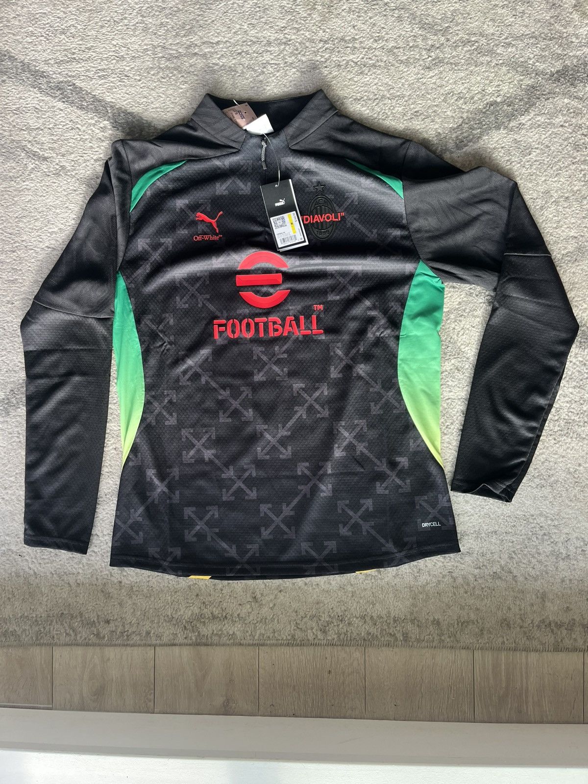 Off-White × Puma Prematch Puma Off white Ac milan Size US M / EU 48-50 / 2 - 1 Thumbnail