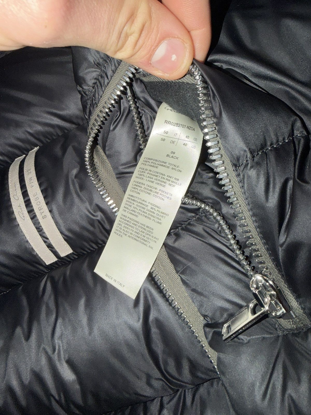 Rick Owens GRAIL Rick Owens Strobe FW22 Gimp Zip-Up Puffer Jacket Size US XL / EU 56 / 4 - 4 Thumbnail