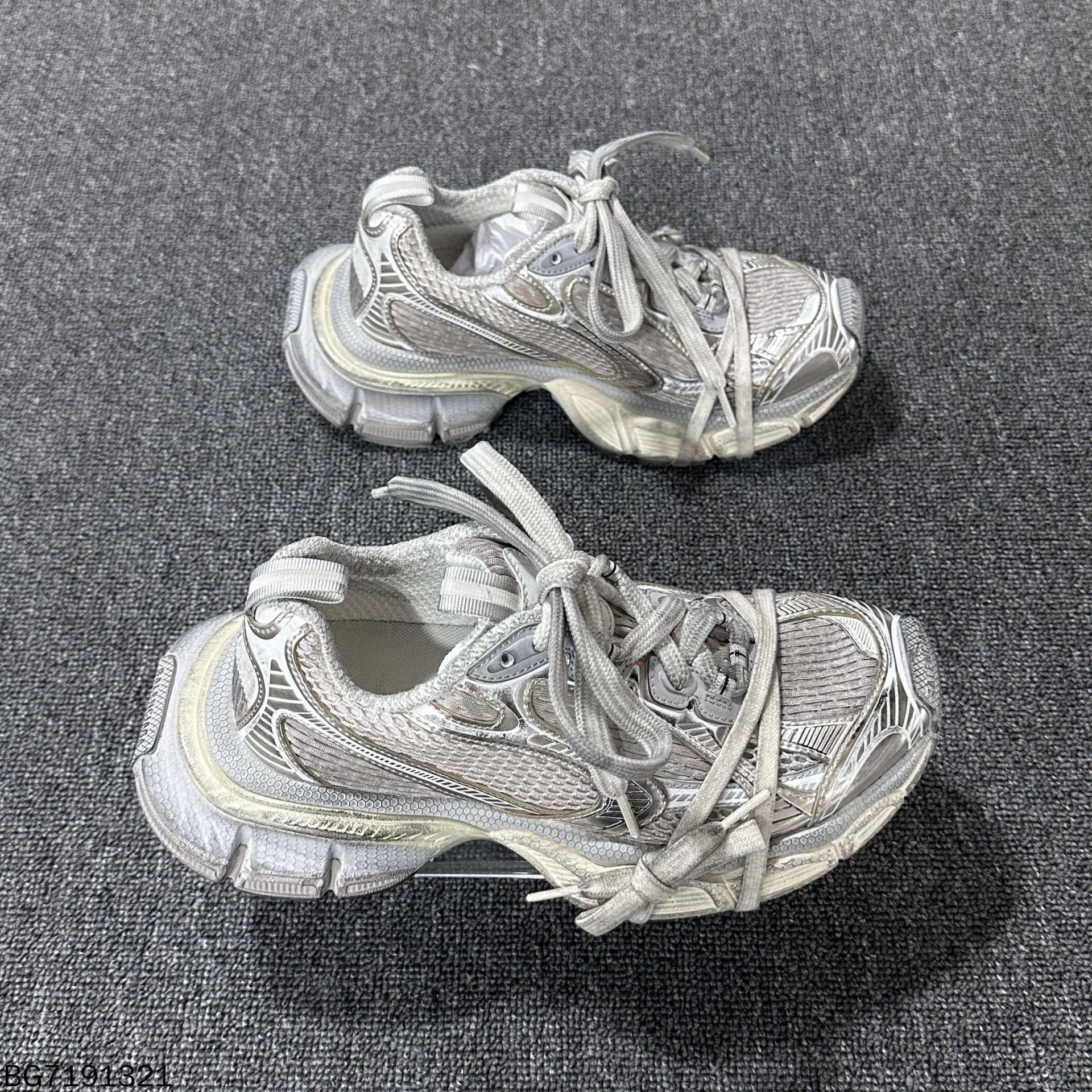 Balenciaga Balenciaga 3xl Mesh Distressed Dad Sneakers 37 Size US 7 / IT 37 - 4 Thumbnail