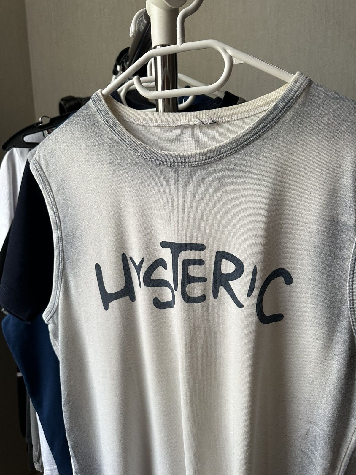 Hysteric Glamour Hysteric style big logo tee Size US M / EU 48-50 / 2 - 2 Thumbnail